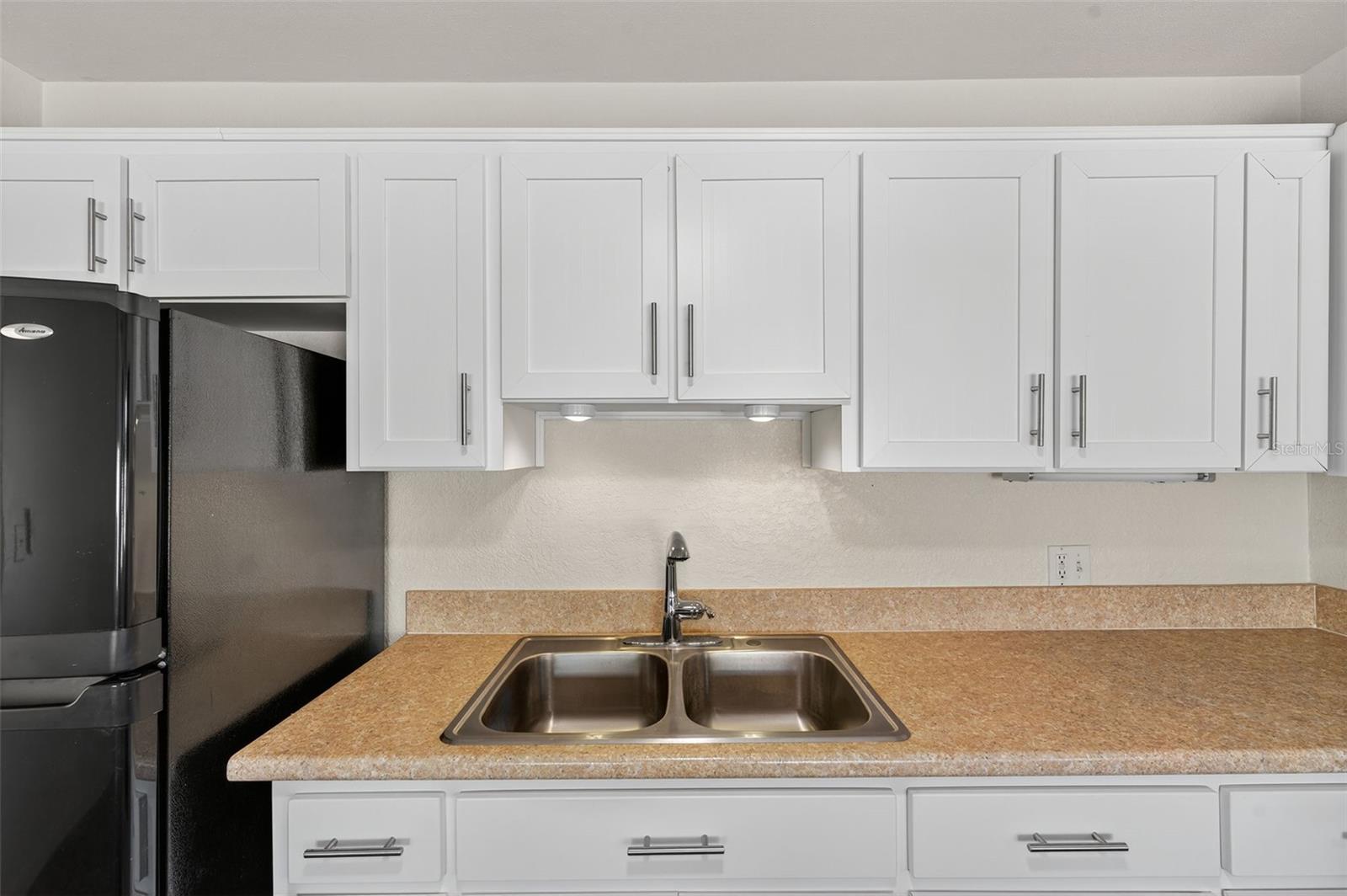 Image 19 of 57 For 5410 19th Ave S