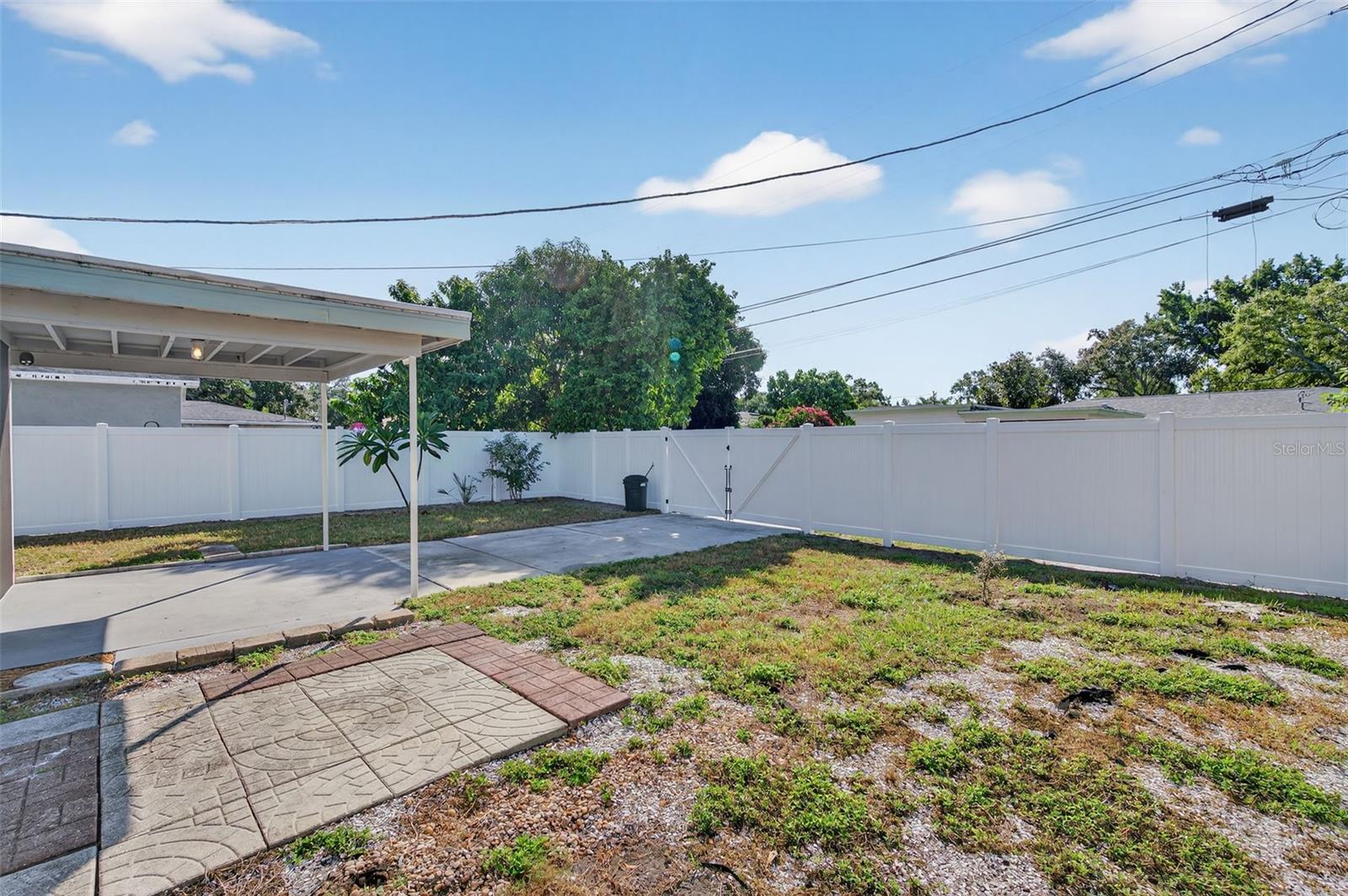 Image 35 of 57 For 5410 19th Ave S