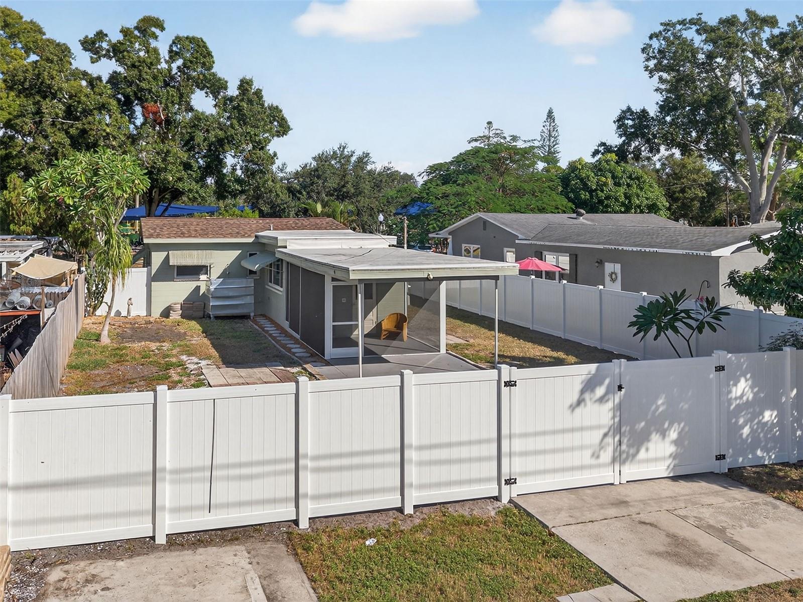 Image 38 of 57 For 5410 19th Ave S