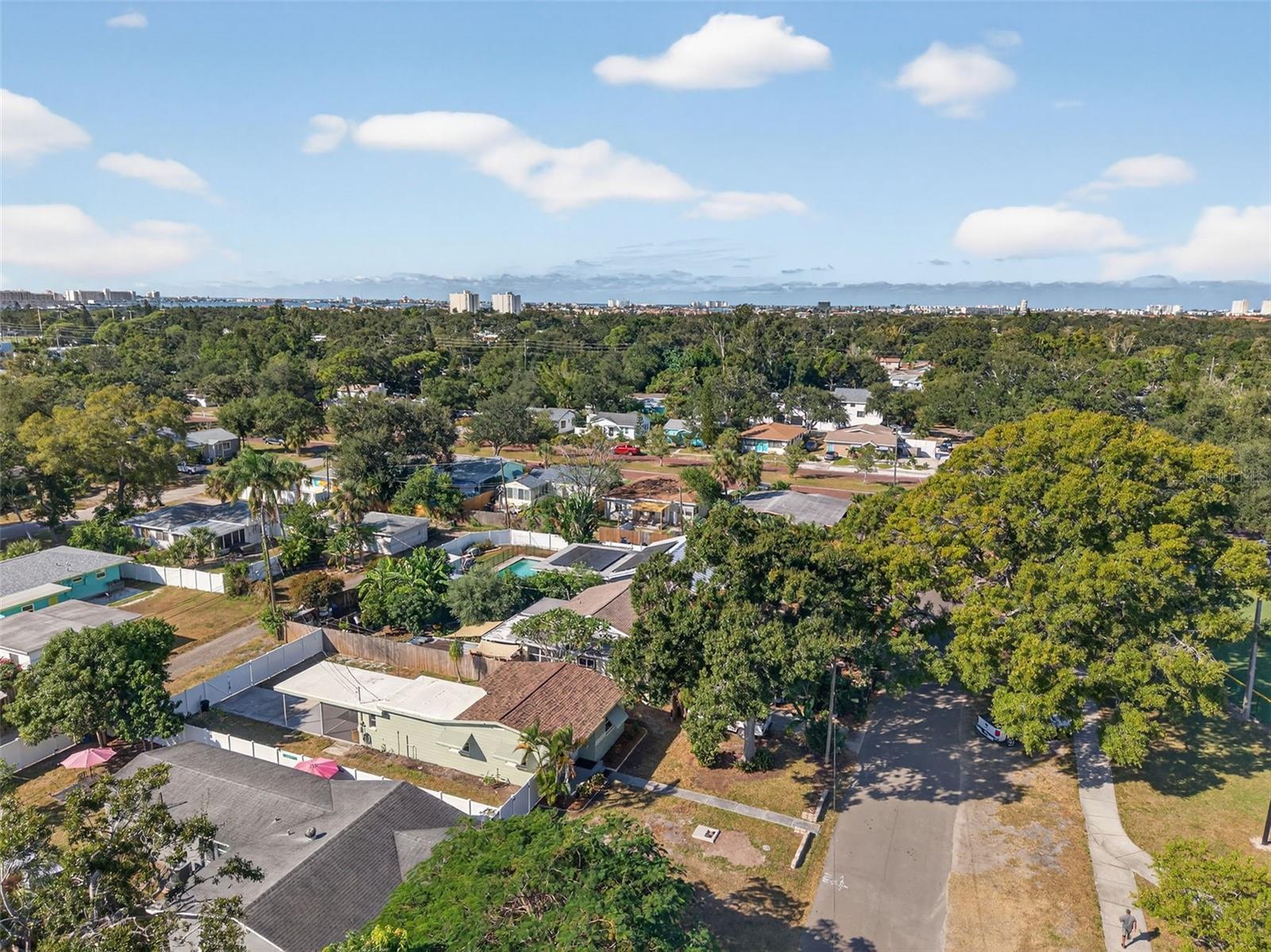 Image 42 of 57 For 5410 19th Ave S