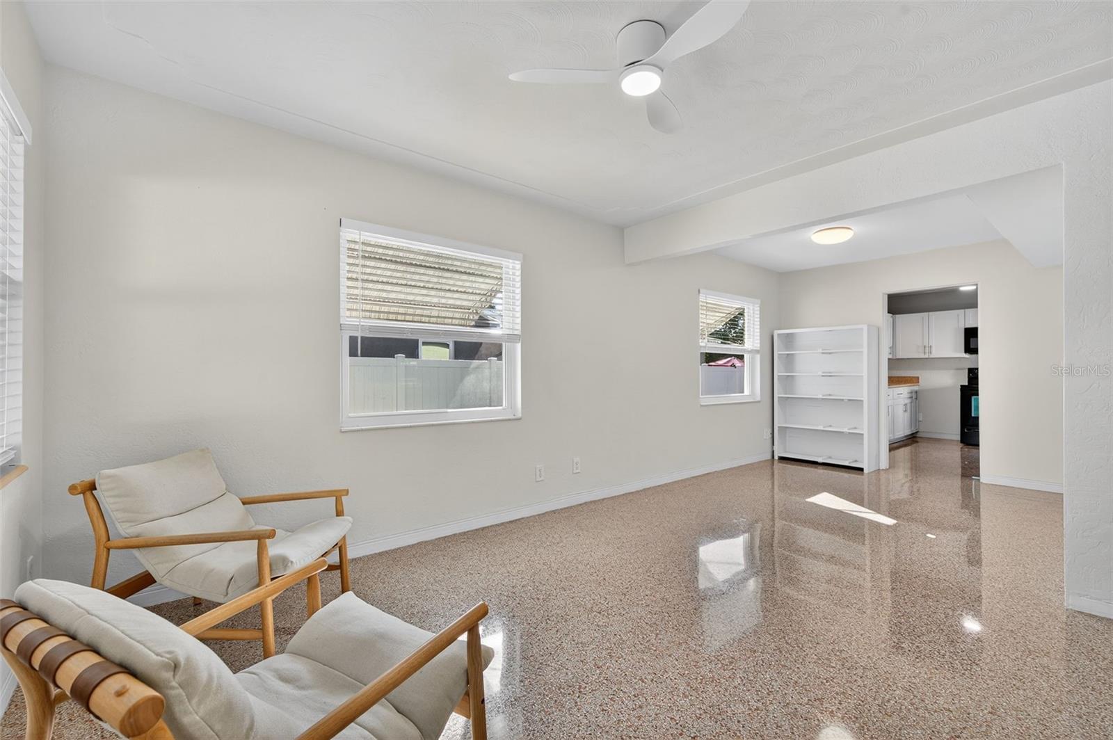 Image 8 of 57 For 5410 19th Ave S