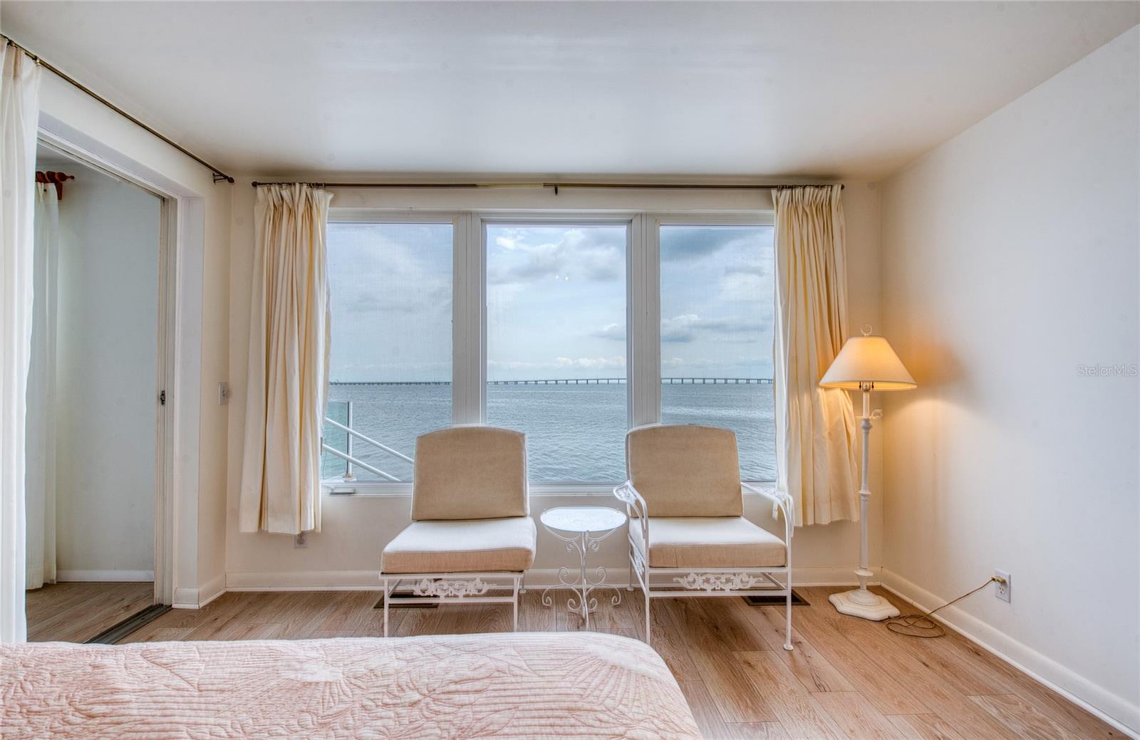 Image 42 of 52 For 18675 Us Highway 19 N 397