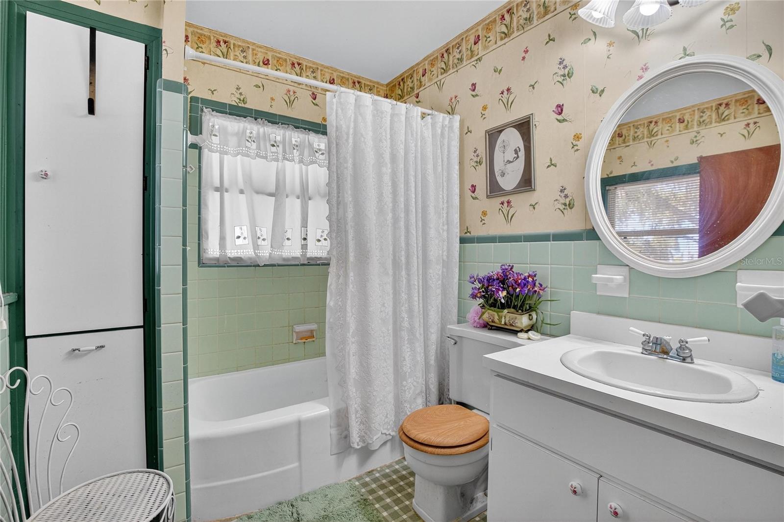 Image 26 of 51 For 2203 Hidden Pond Road