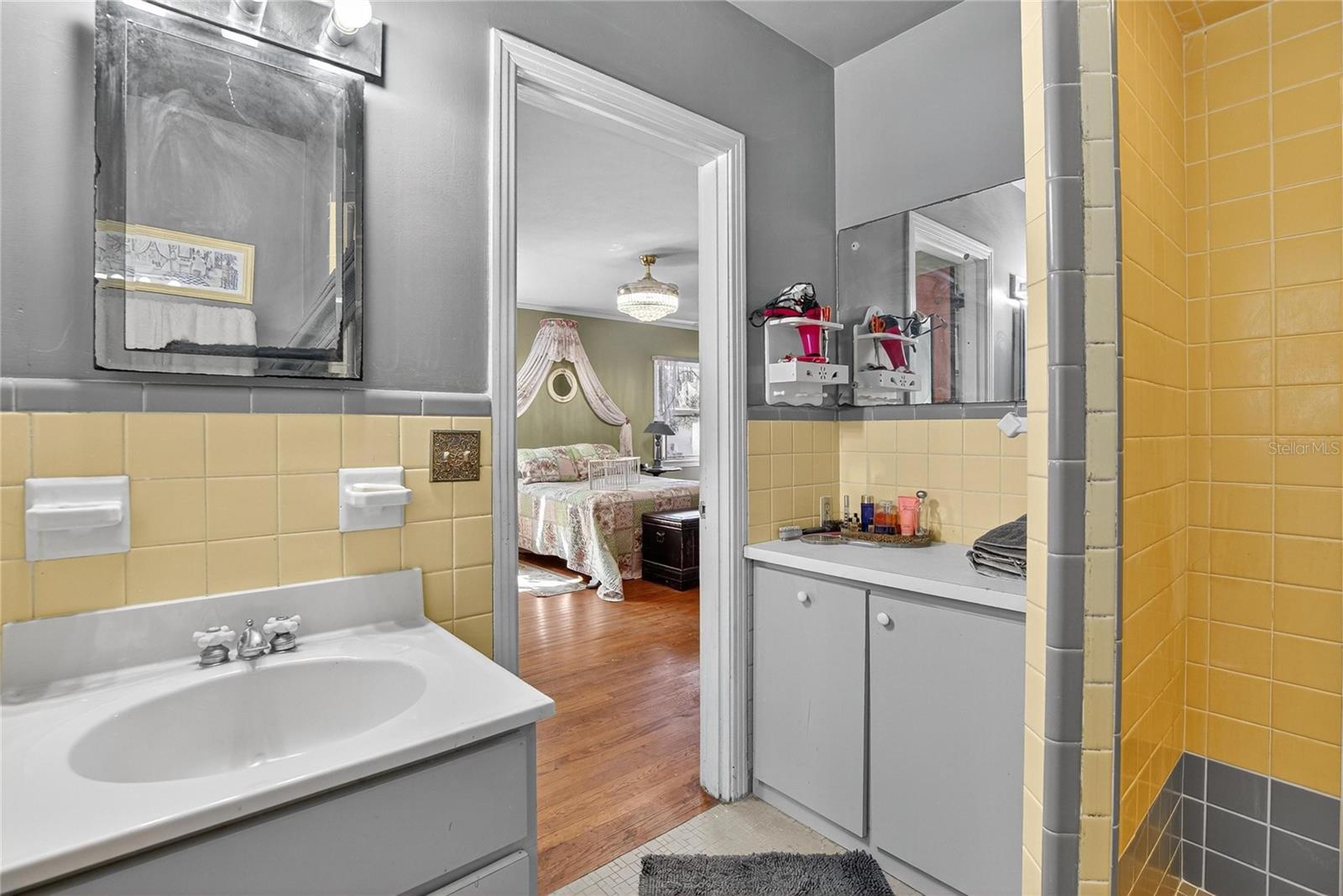 Image 31 of 51 For 2203 Hidden Pond Road