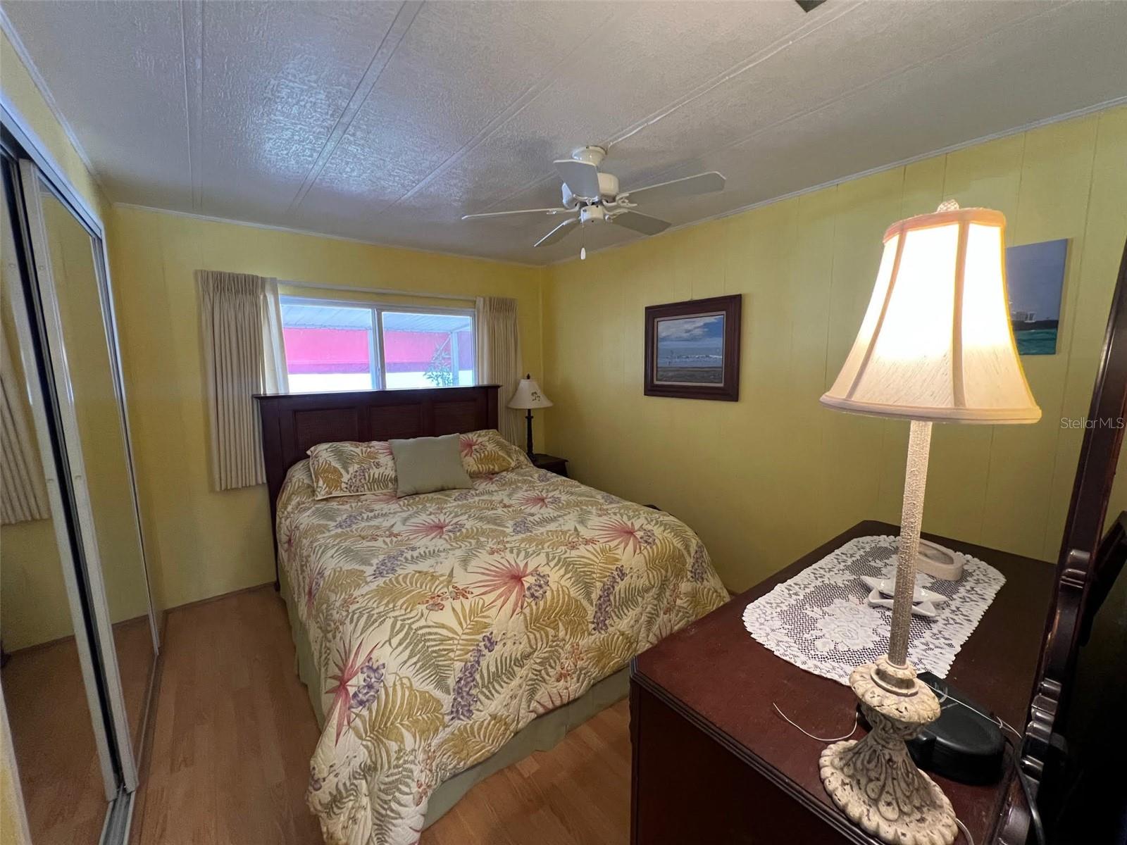 Image 25 of 32 For 215 Royal Palm Circle