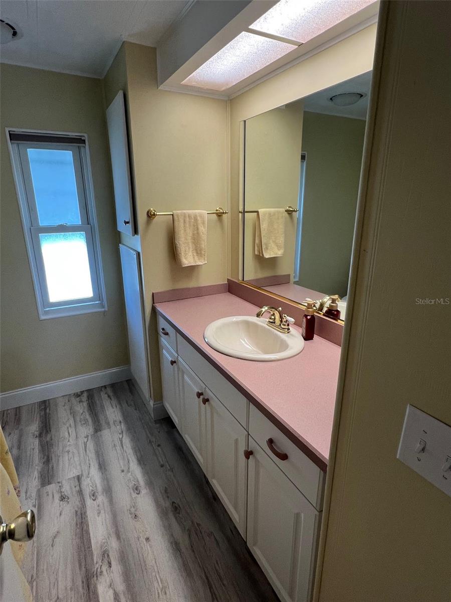 Image 28 of 32 For 215 Royal Palm Circle