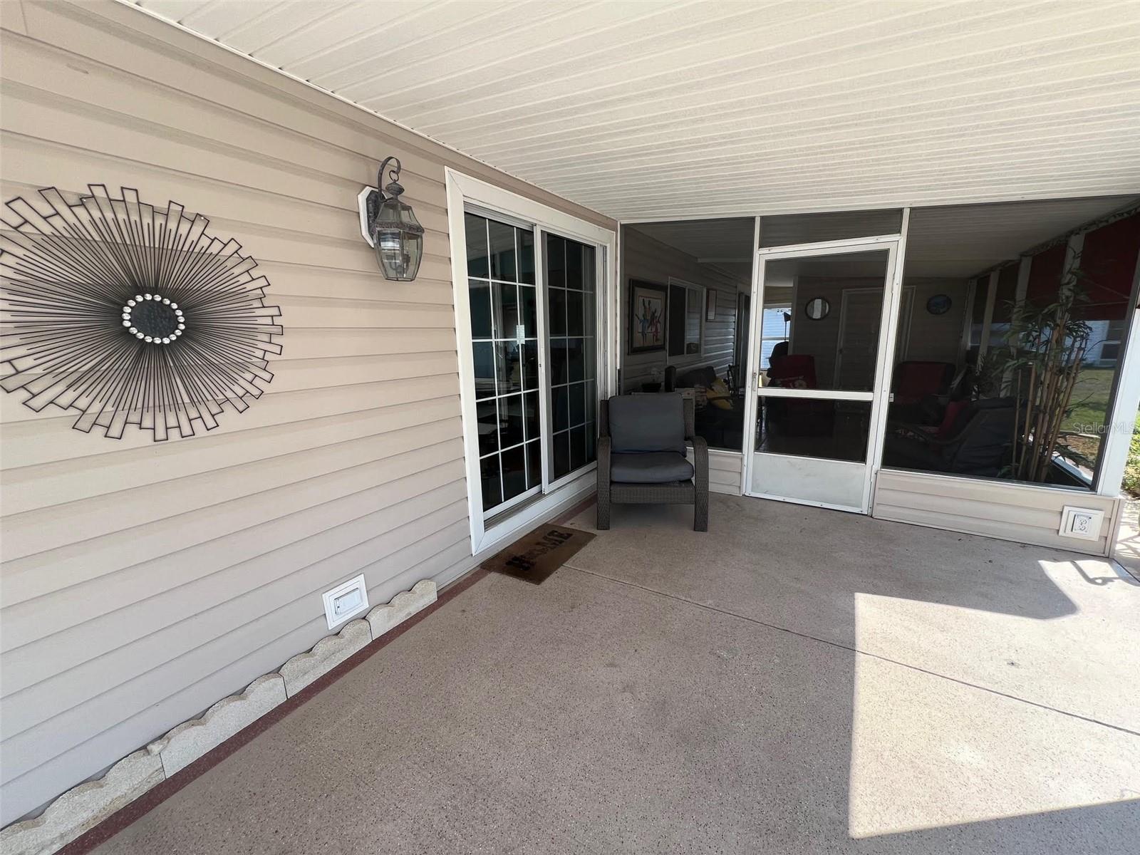 Image 3 of 32 For 215 Royal Palm Circle