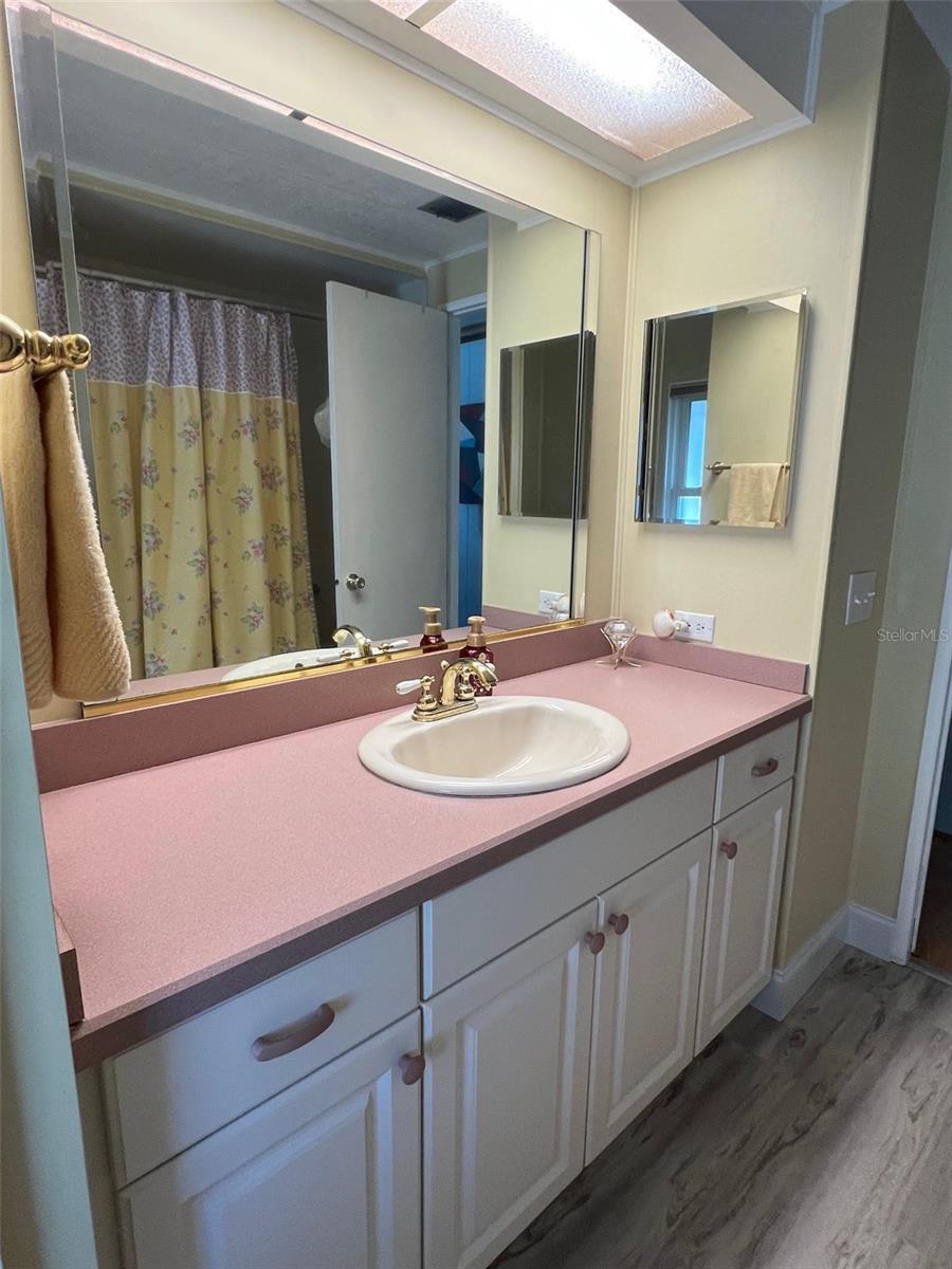 Image 30 of 32 For 215 Royal Palm Circle