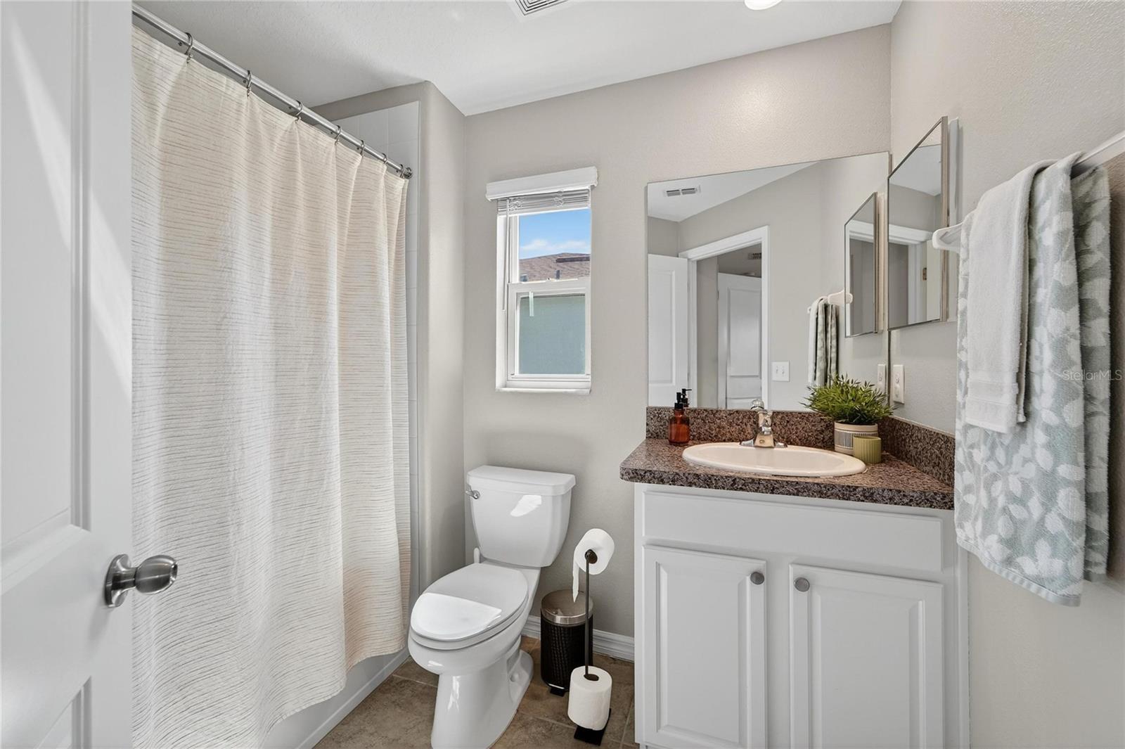 Image 20 of 50 For 3928 Cat Mint Street