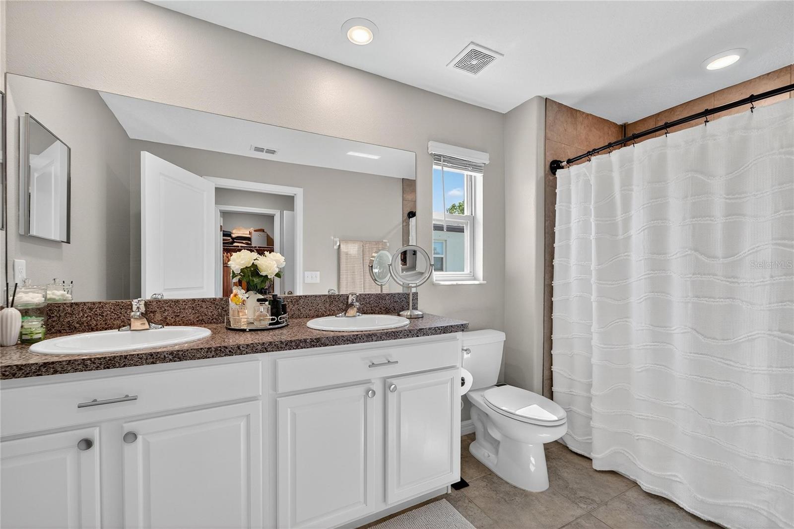 Image 30 of 50 For 3928 Cat Mint Street