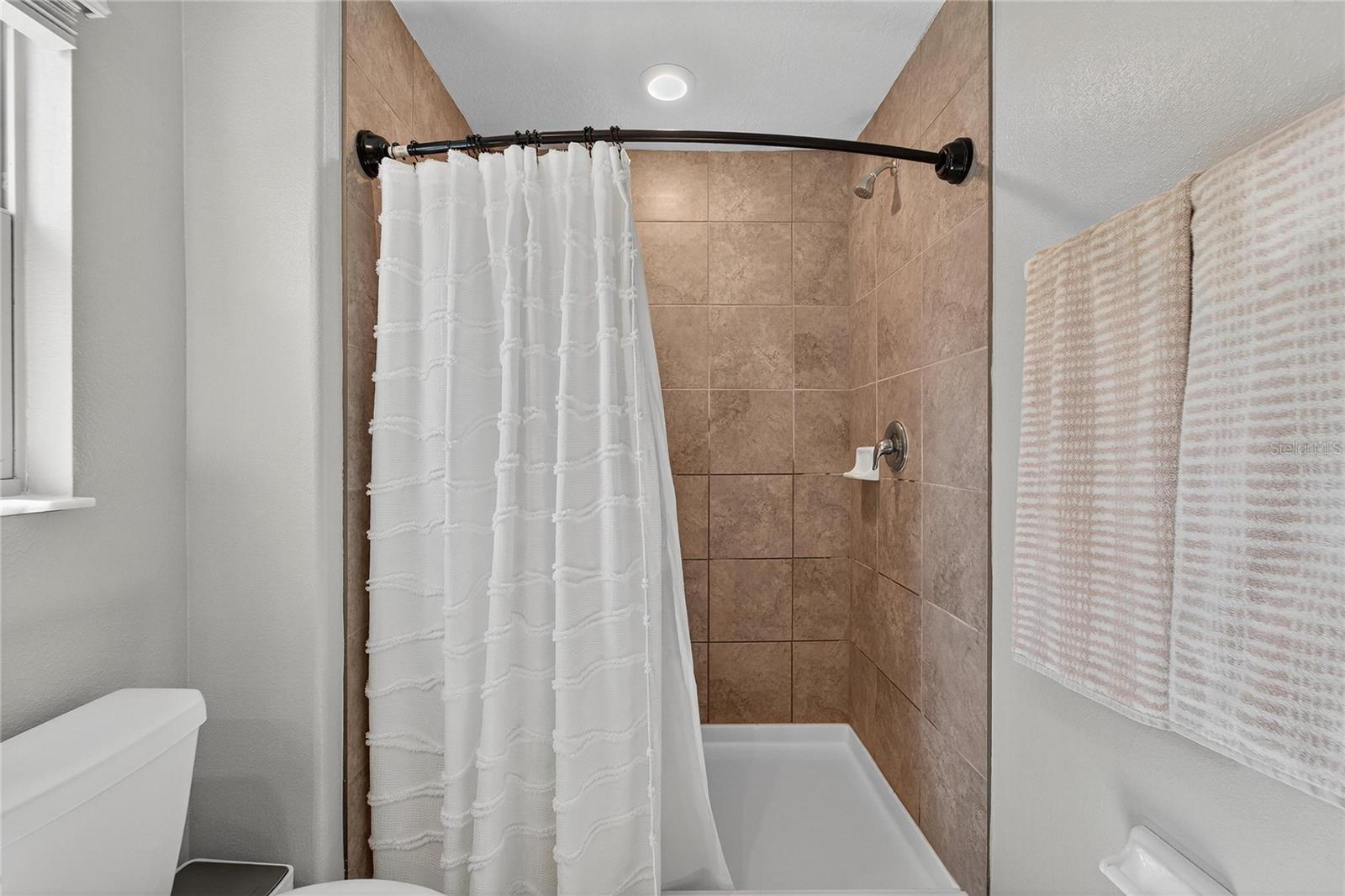 Image 31 of 50 For 3928 Cat Mint Street