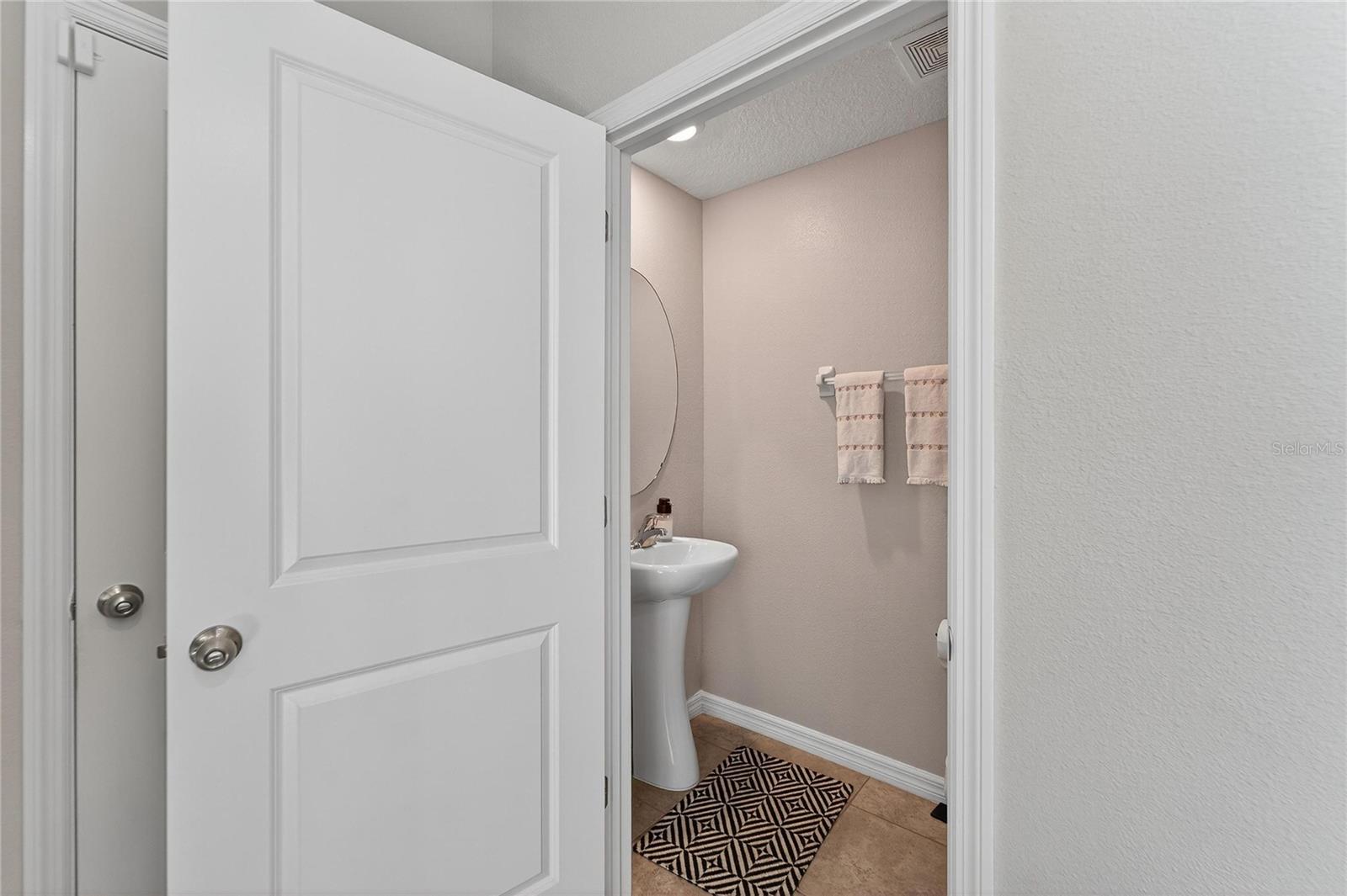 Image 38 of 50 For 3928 Cat Mint Street