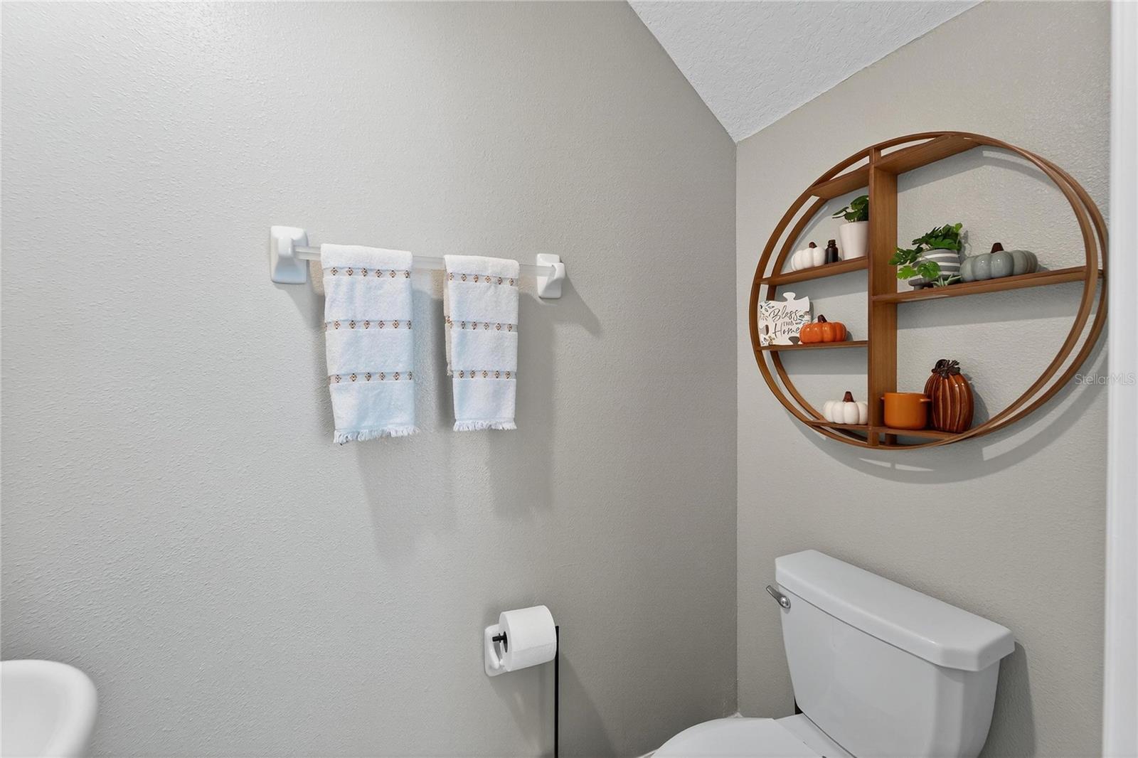 Image 40 of 50 For 3928 Cat Mint Street