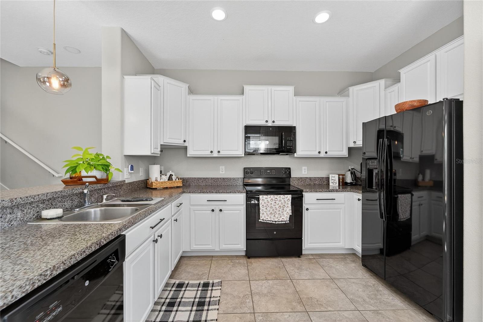 Image 7 of 50 For 3928 Cat Mint Street