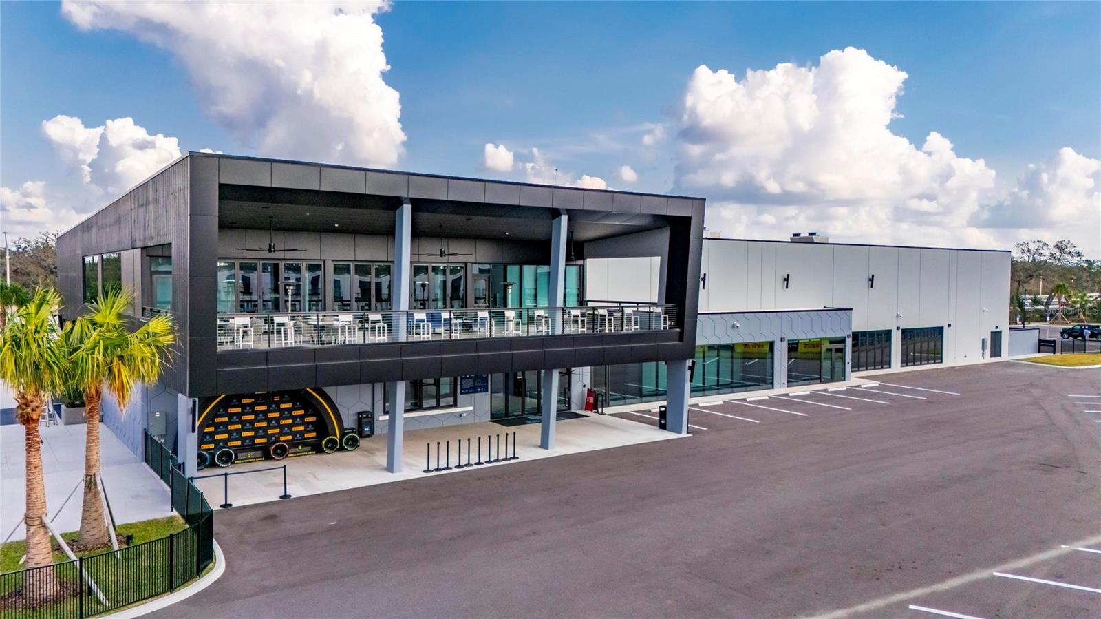 Image 29 of 42 For 6500 Motor Enclave Way 909