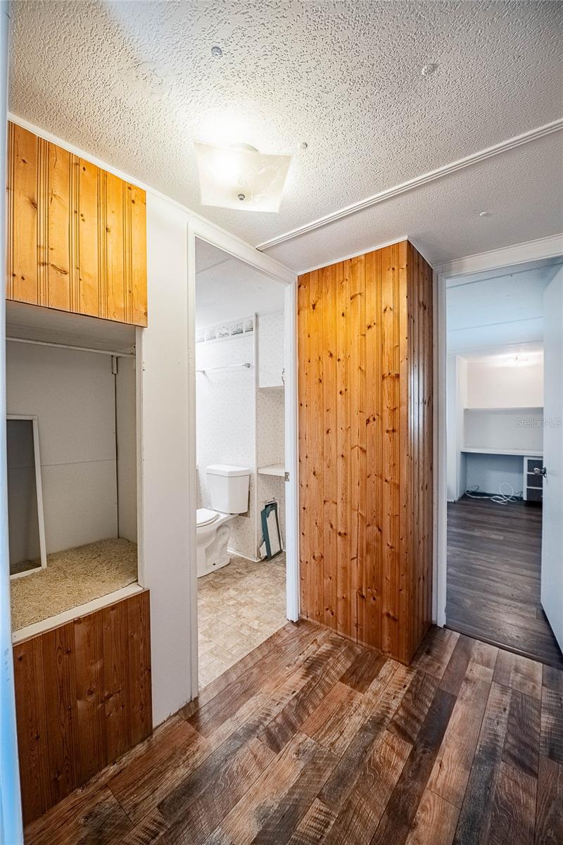 Image 17 of 29 For 37228 Eileen Avenue