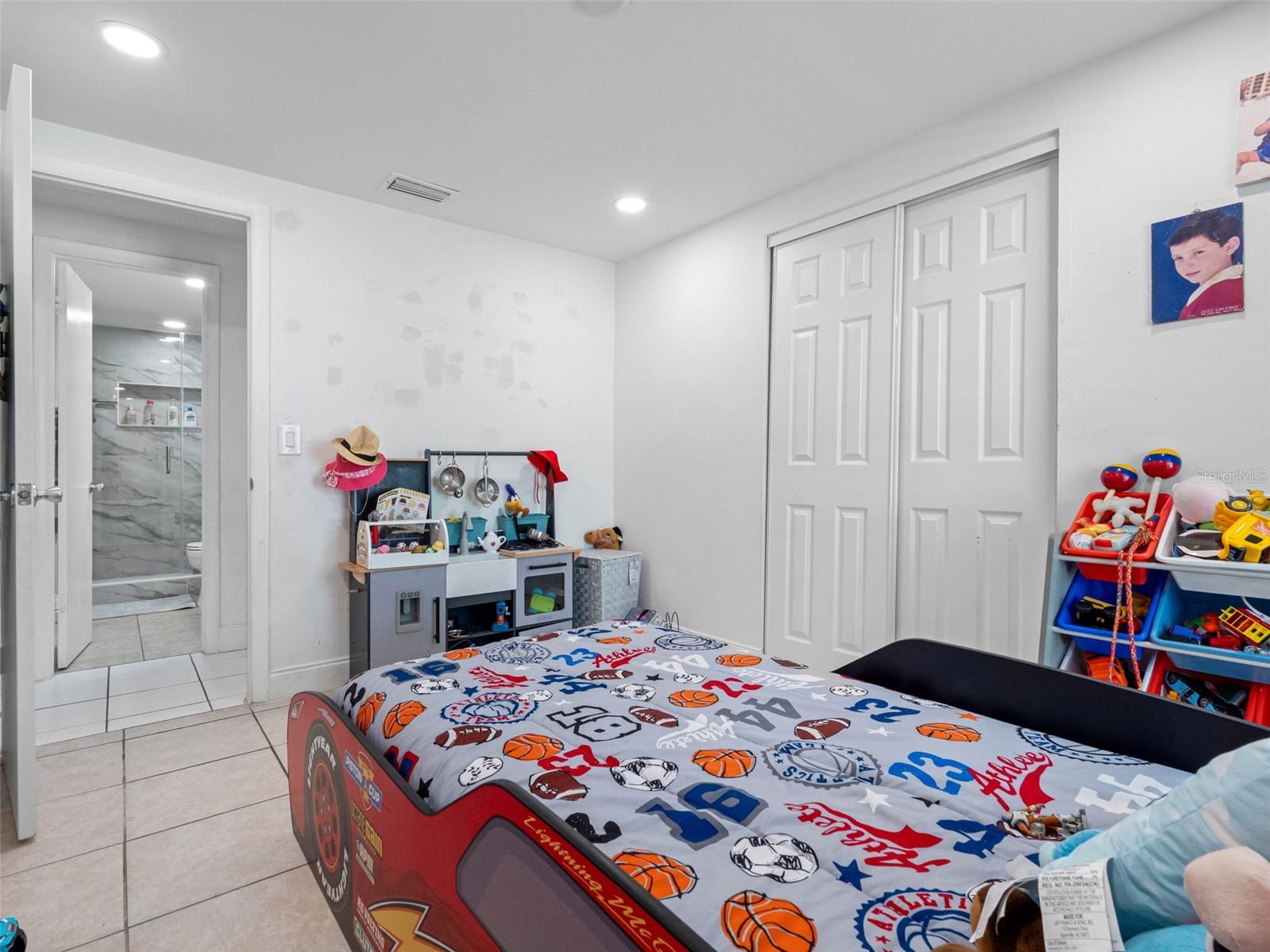 Image 28 of 37 For 8332 Garrison Circle