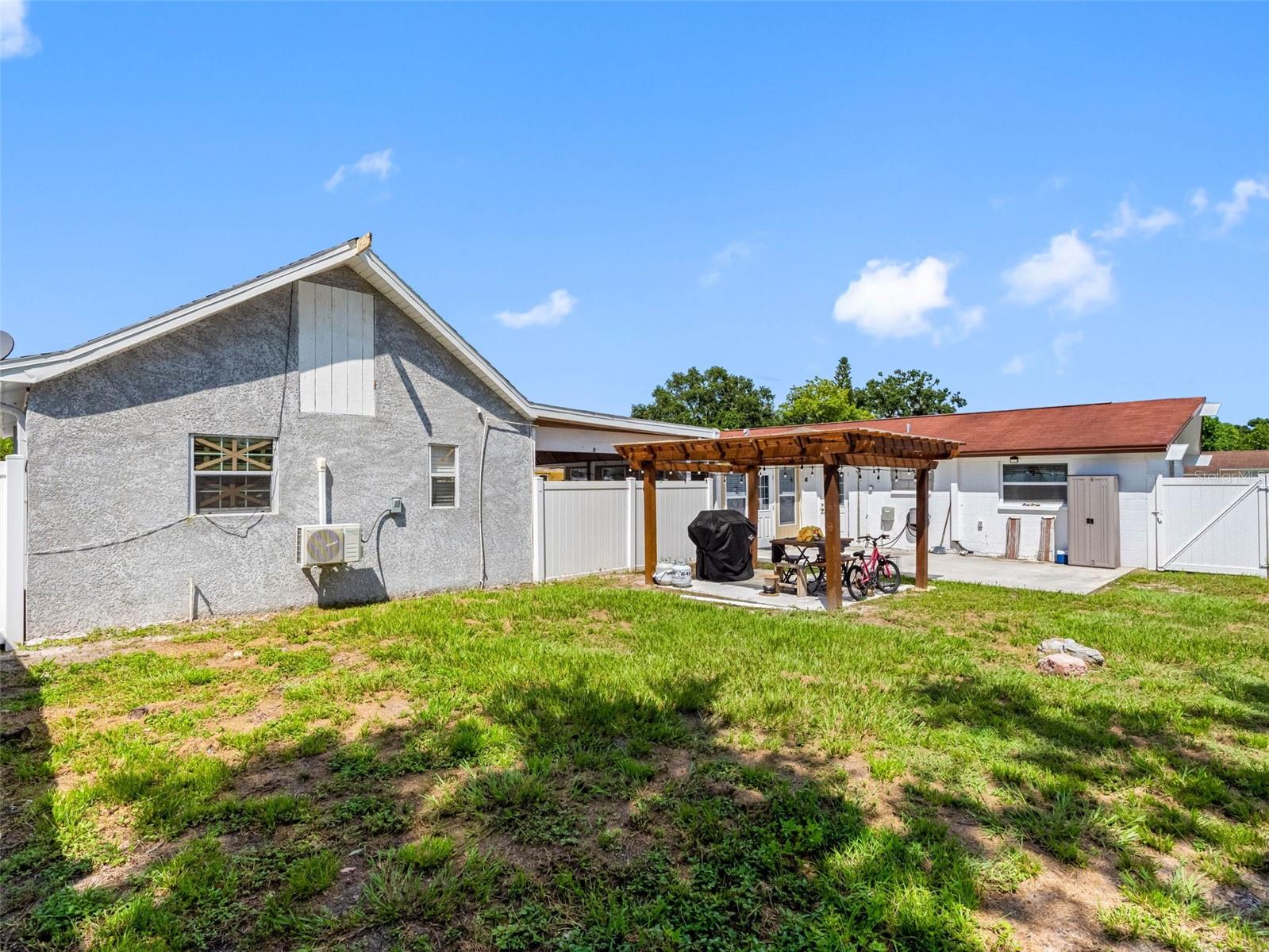 Image 32 of 37 For 8332 Garrison Circle