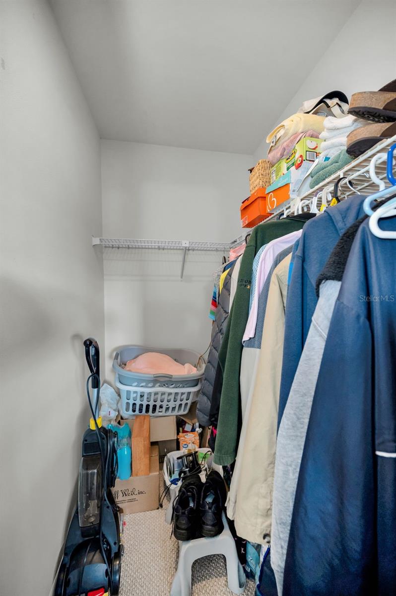 Listing photo id 31 for 1750 Belleair Forest Drive C12