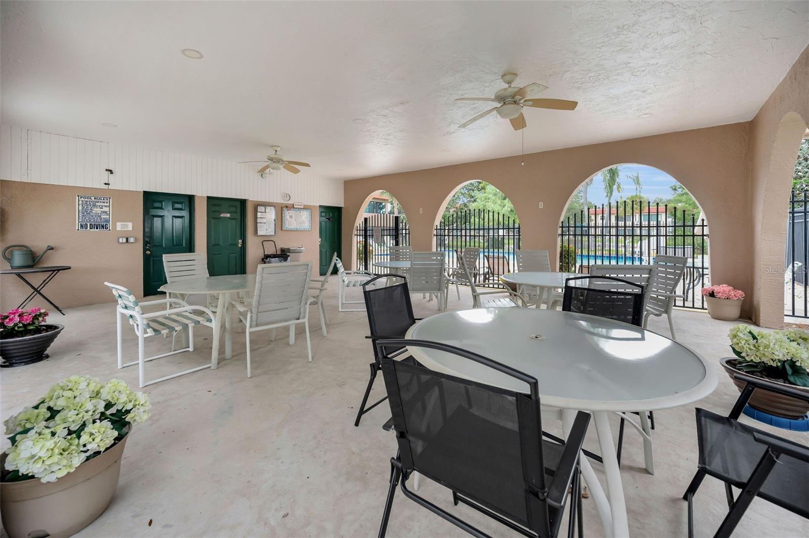 Listing photo id 37 for 1750 Belleair Forest Drive C12