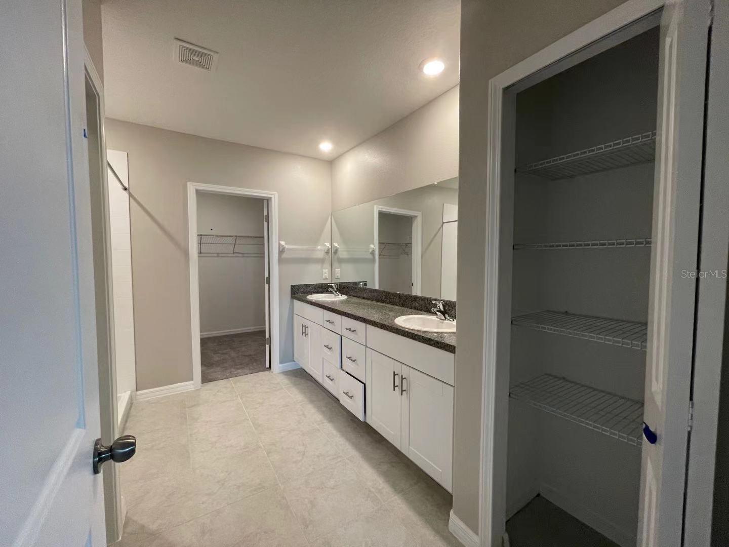 Image 12 of 23 For 31875 Sun Kettle Loop