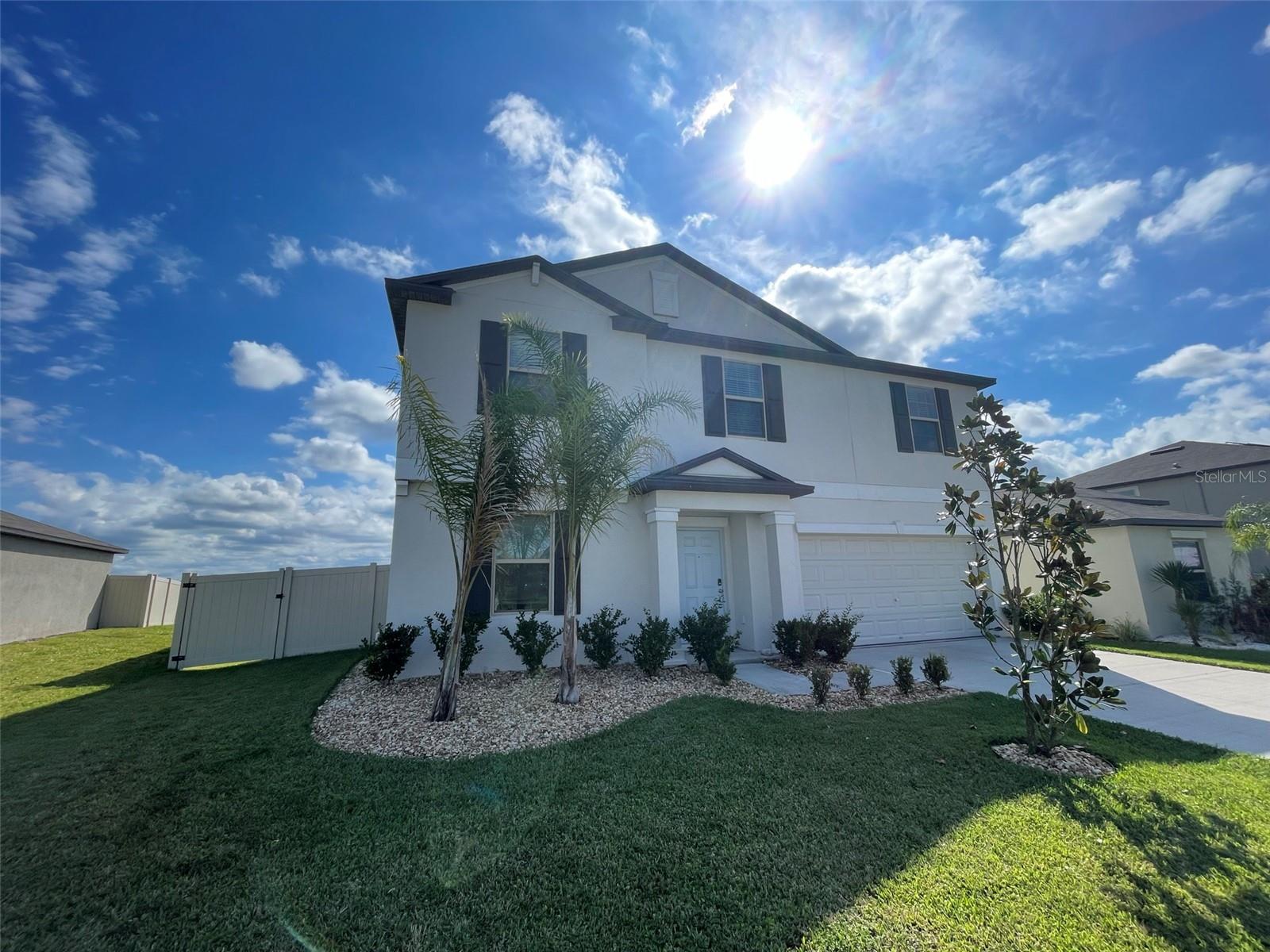 Image 2 of 23 For 31875 Sun Kettle Loop