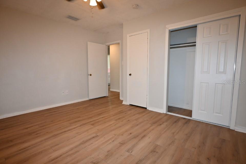 Image 19 of 25 For 37017 Meridian Avenue