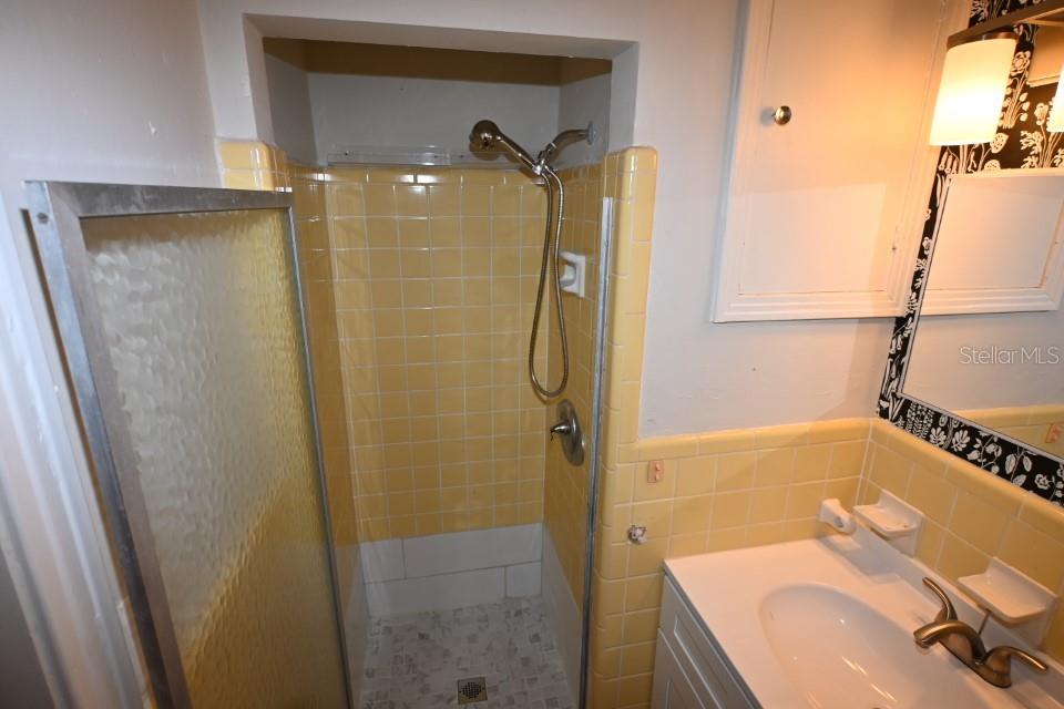 Image 22 of 25 For 37017 Meridian Avenue