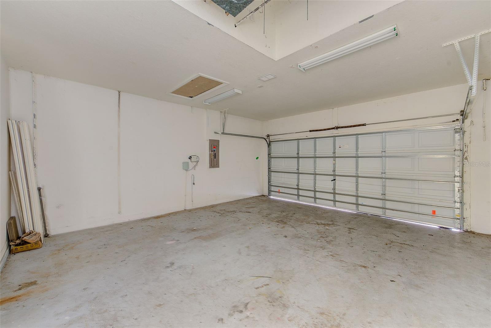 Image 28 of 34 For 19130 Wood Sage Drive