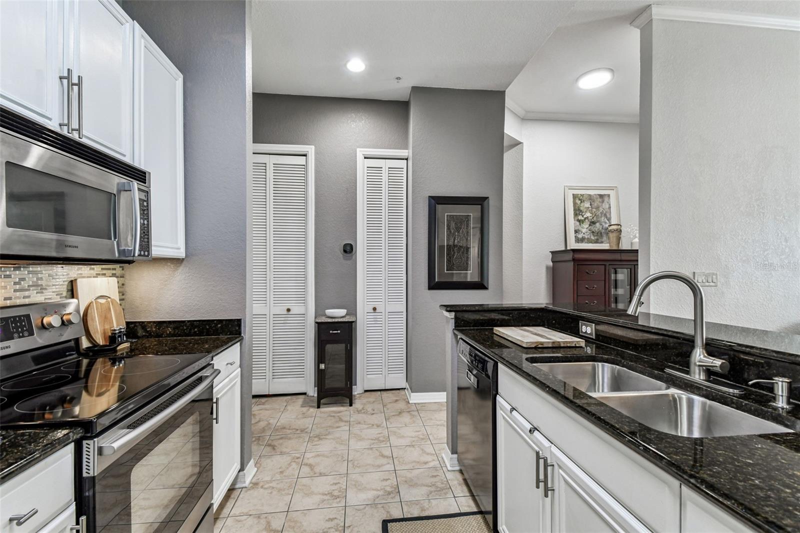 Image 12 of 45 For 700 Harbour Island Boulevard 822