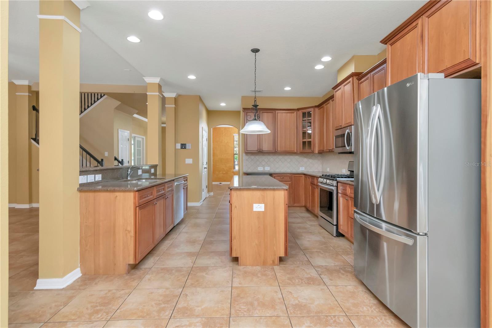 Listing photo id 17 for 16102 Colchester Palms Drive