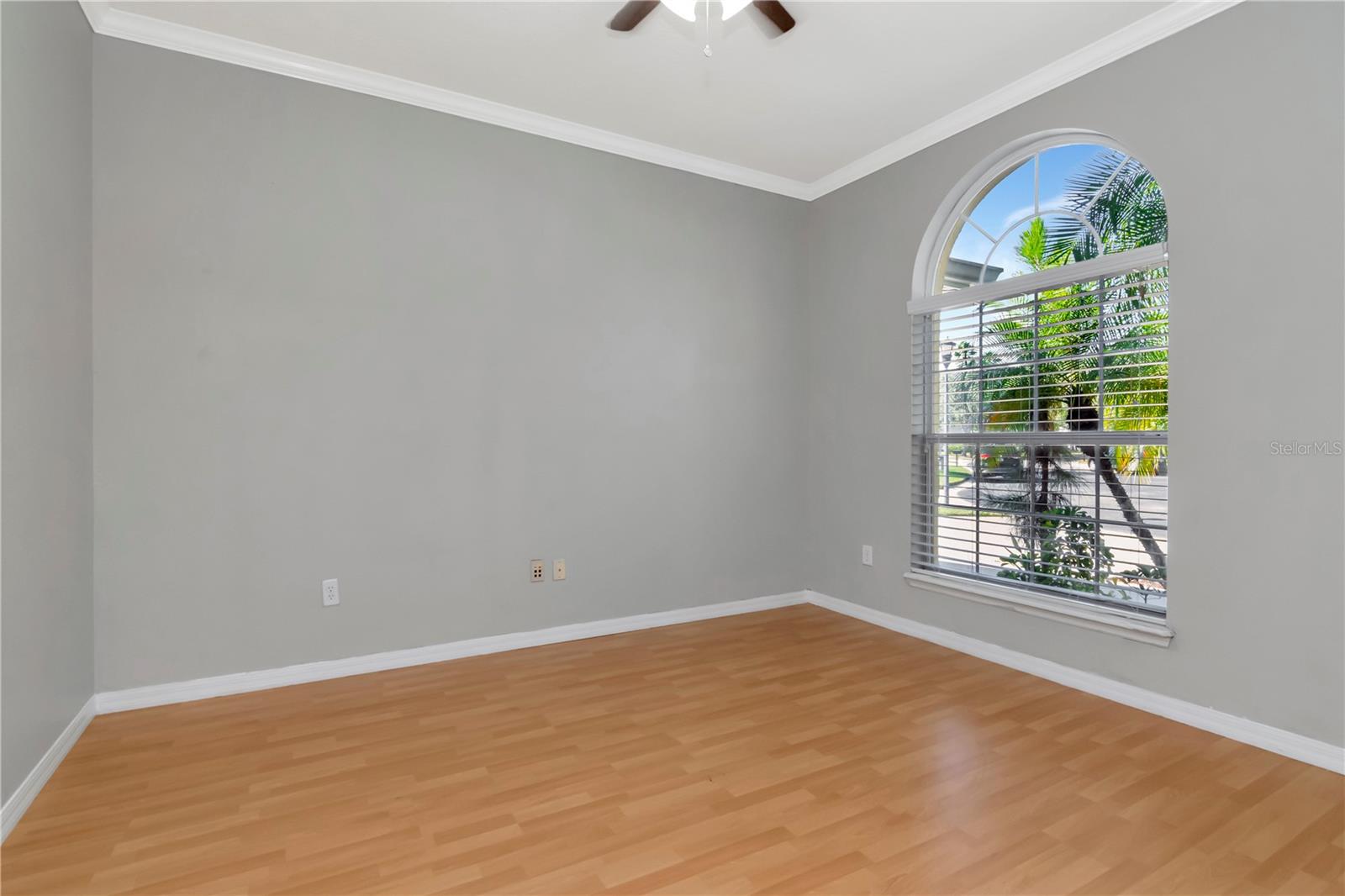 Listing photo id 7 for 16102 Colchester Palms Drive