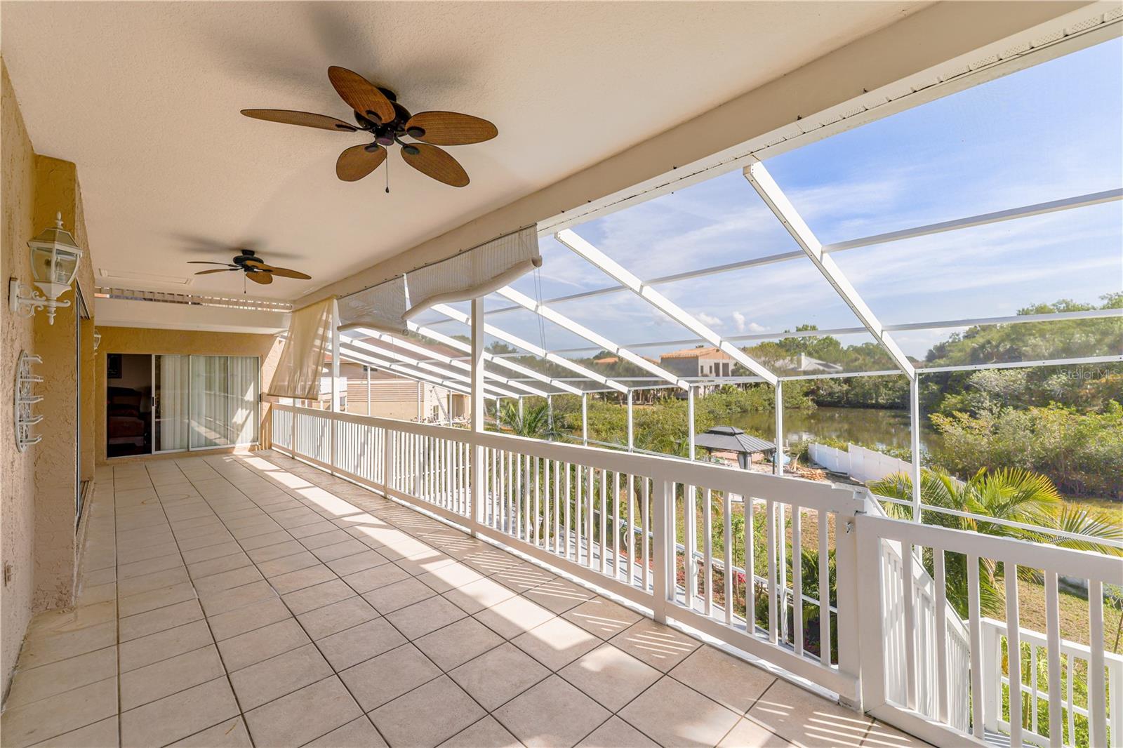 Image 15 of 31 For 7345 Brightwaters Court