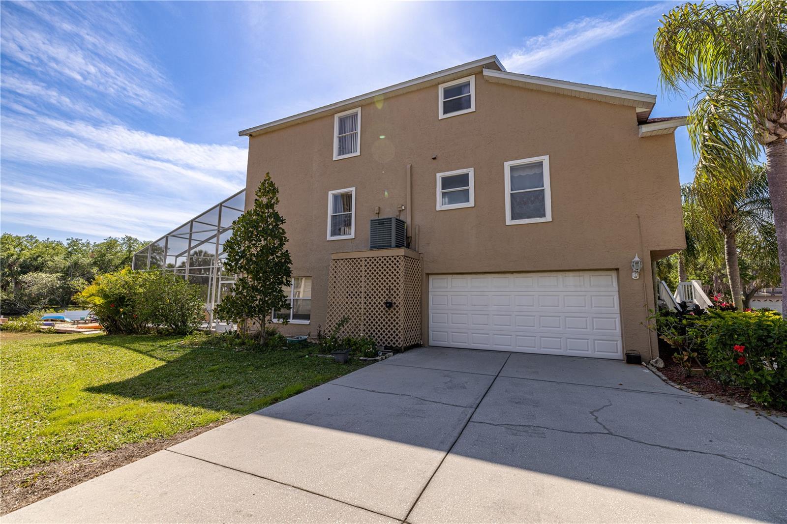 Image 5 of 31 For 7345 Brightwaters Court