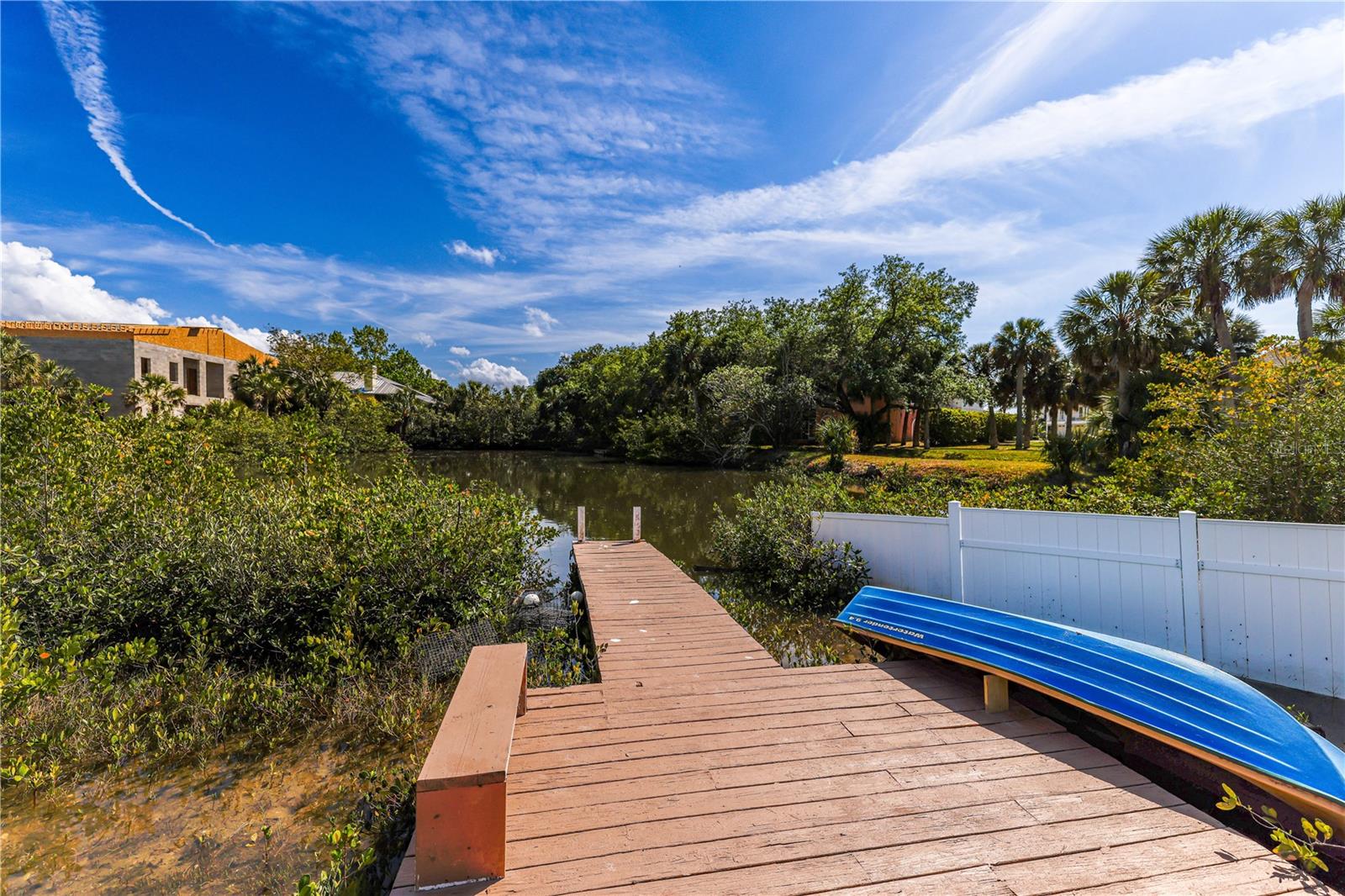 Image 8 of 31 For 7345 Brightwaters Court