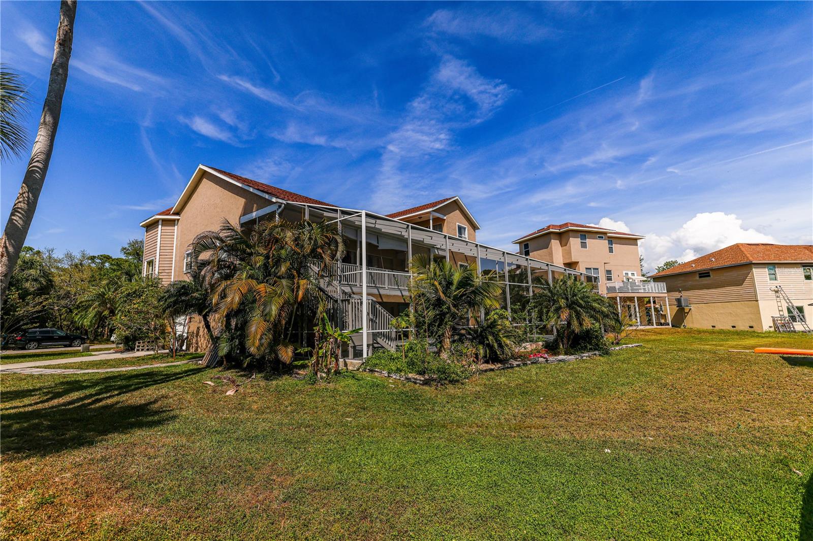 Image 9 of 31 For 7345 Brightwaters Court