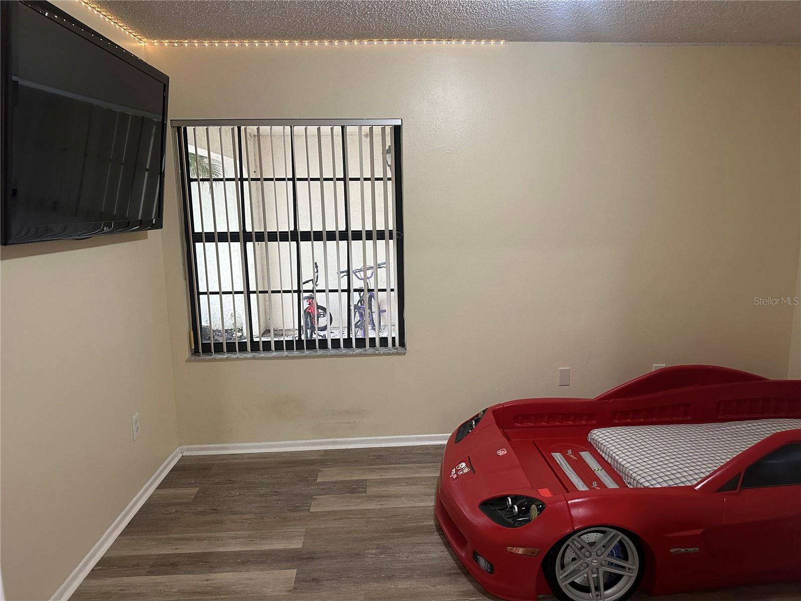 Image 20 of 23 For 6103 Crystal View Drive