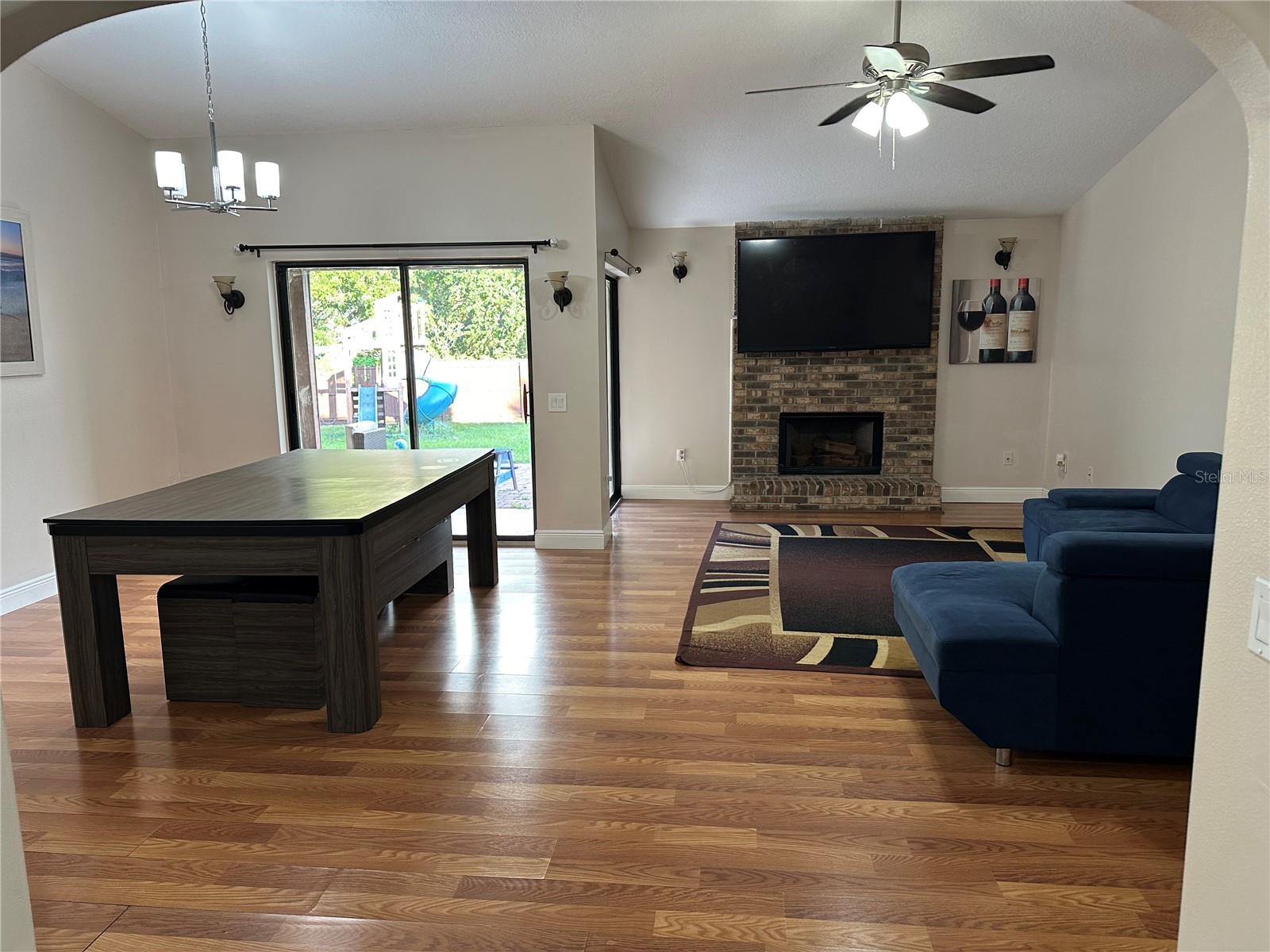 Image 4 of 23 For 6103 Crystal View Drive