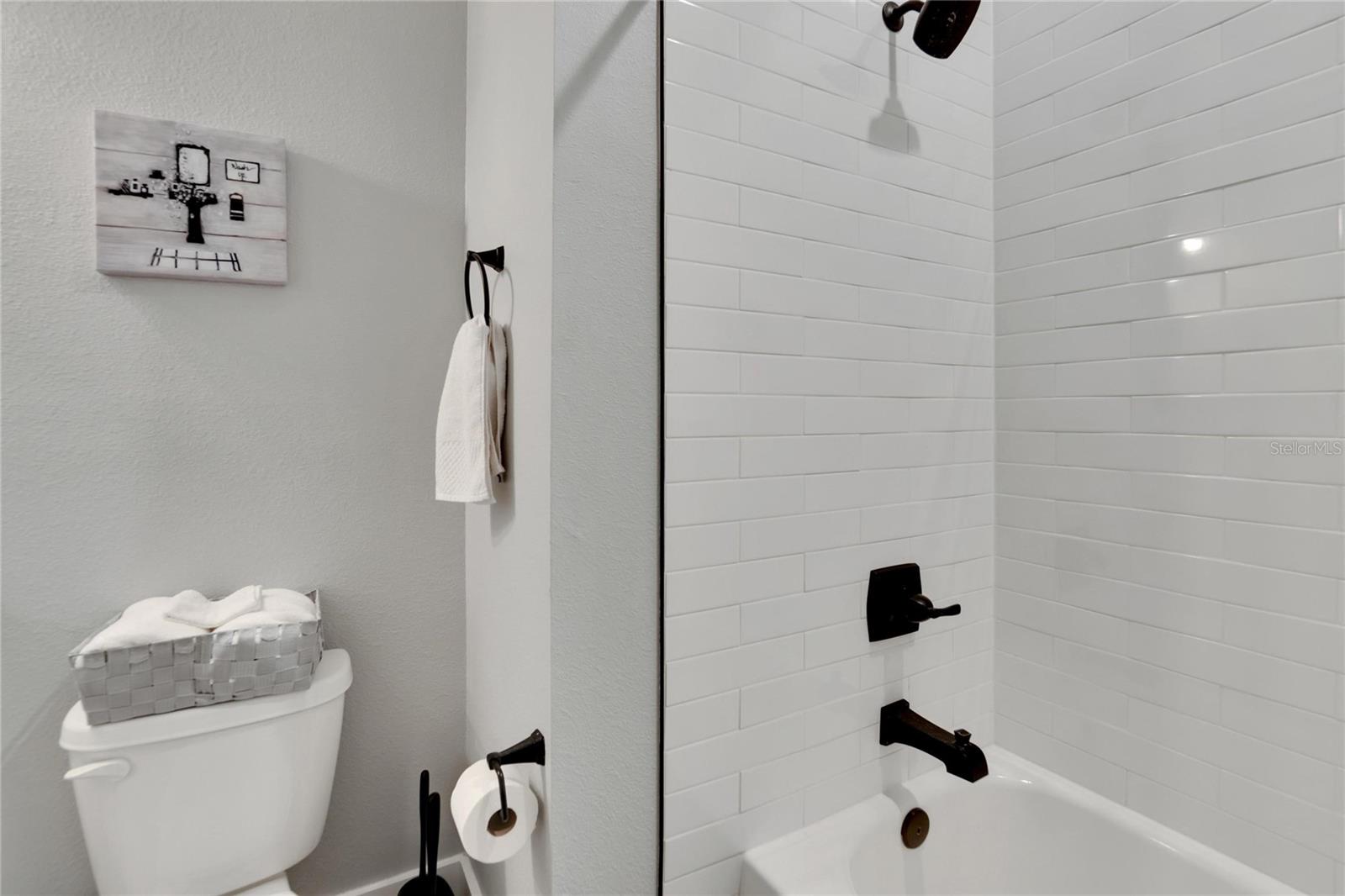 Image 35 of 43 For 3002 38th Avenue