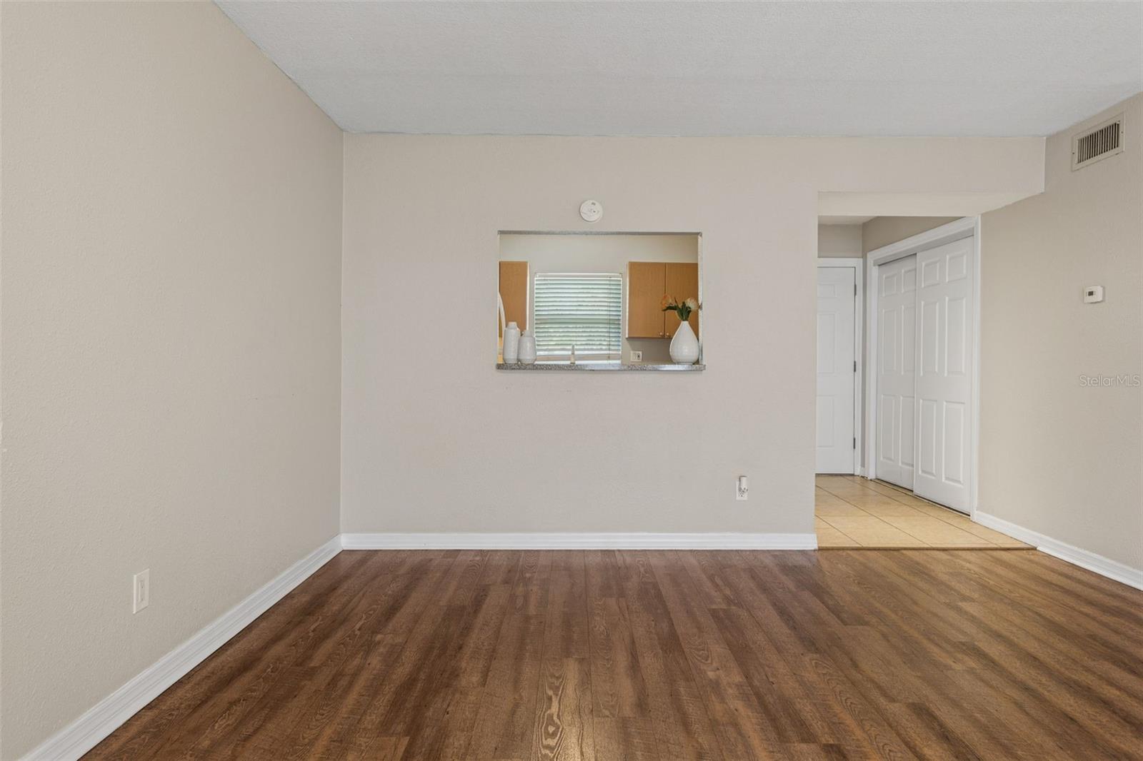 Image 12 of 29 For 14421 Americana Circle 204