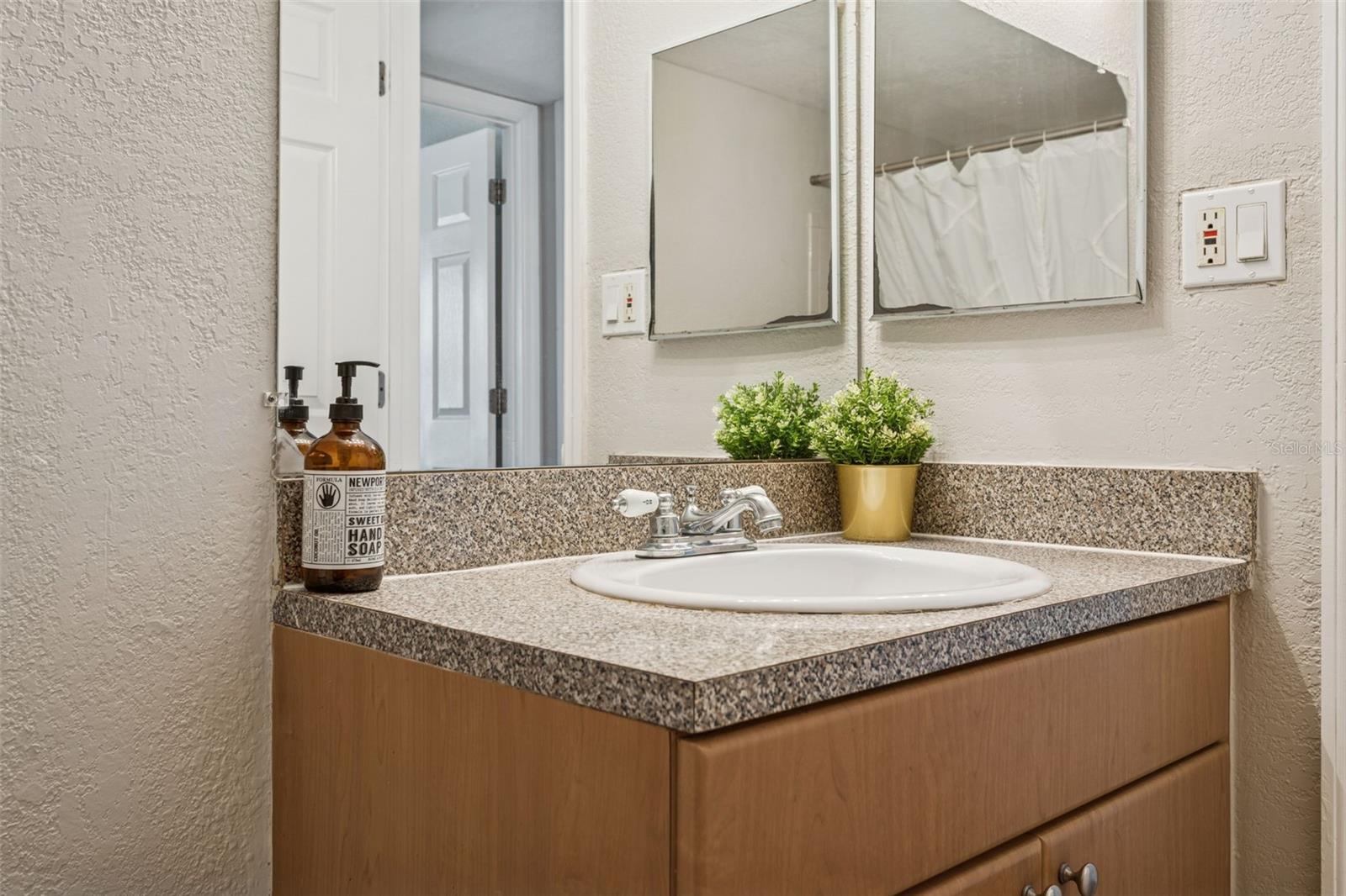 Image 18 of 29 For 14421 Americana Circle 204