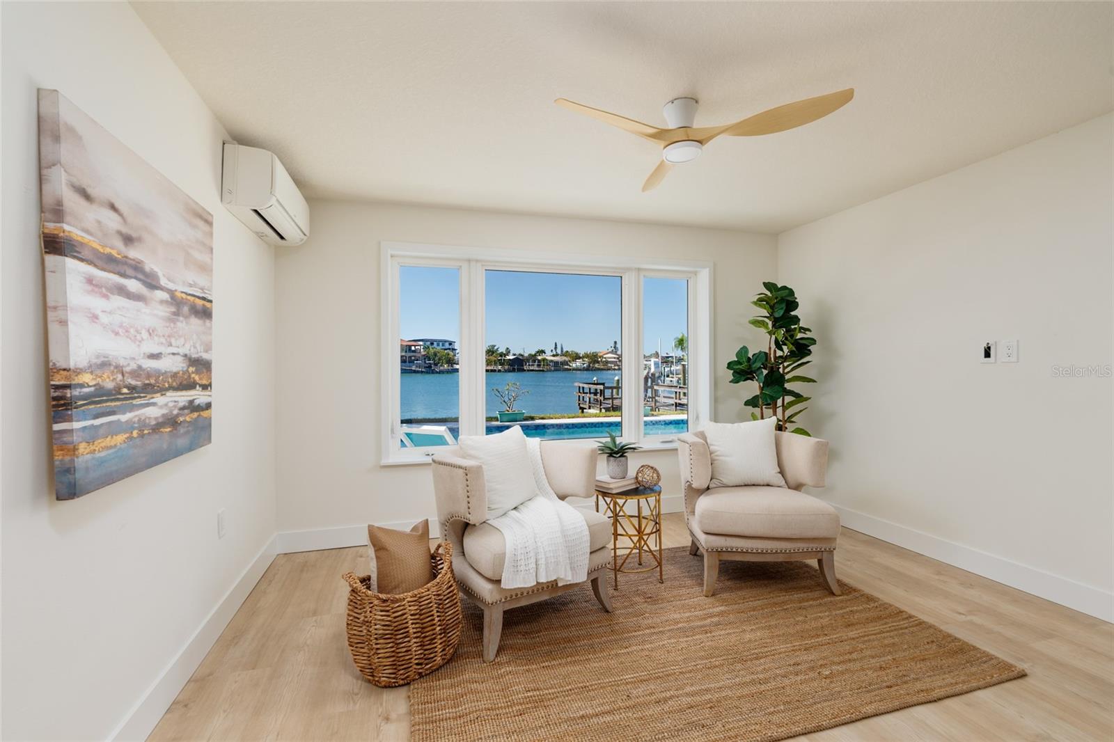 Image 11 of 56 For 231 Julia Circle