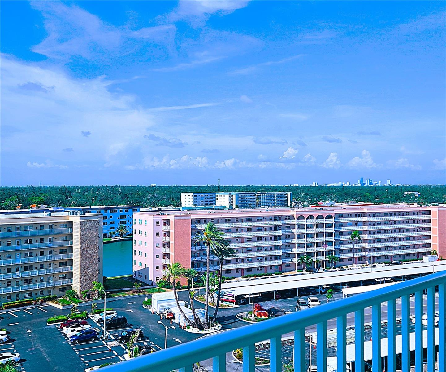 Image 10 of 59 For 6060 Shore Boulevard S 903