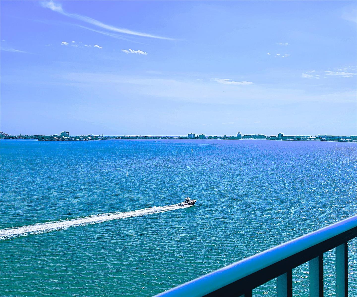 Image 14 of 59 For 6060 Shore Boulevard S 903