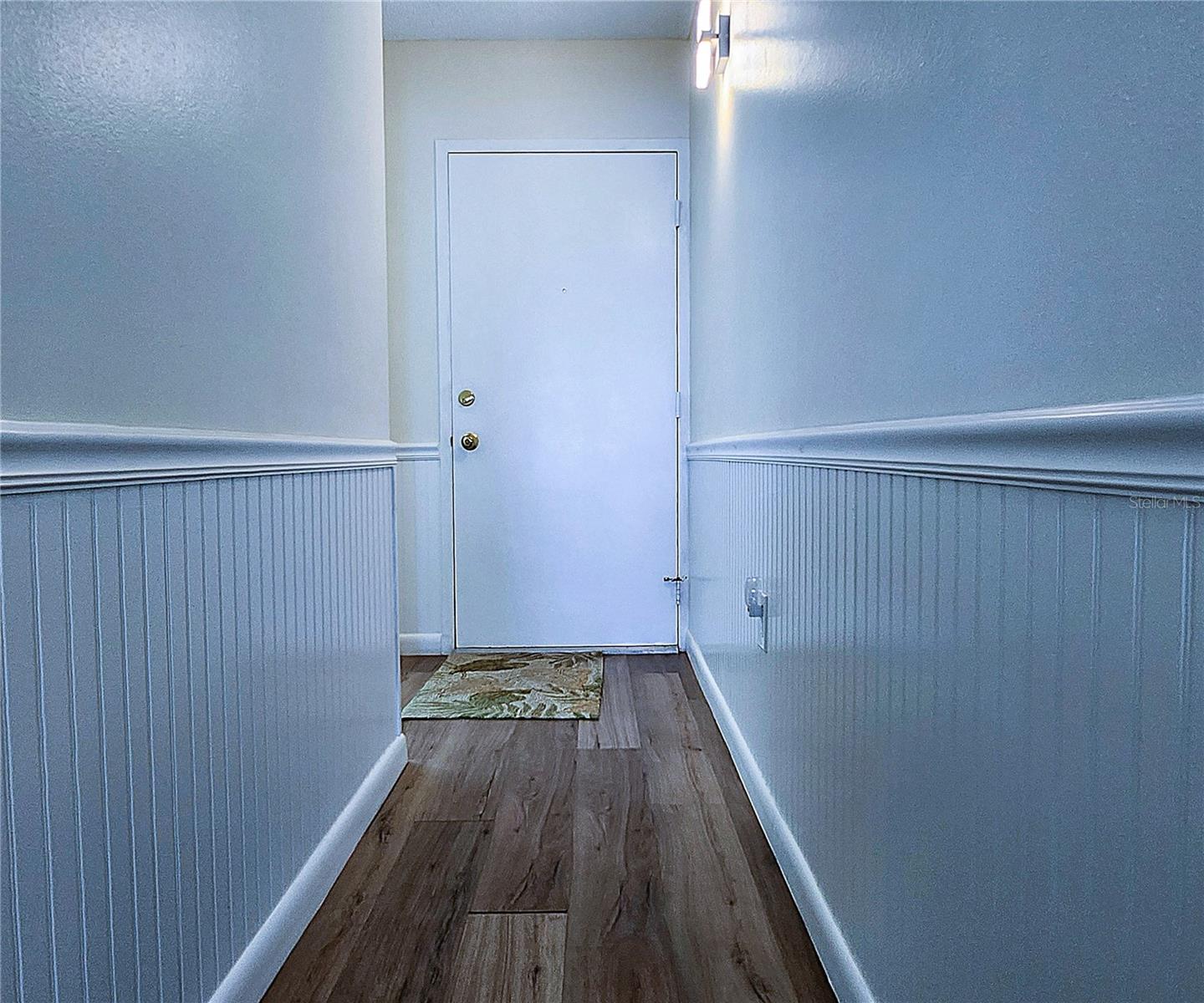 Image 17 of 59 For 6060 Shore Boulevard S 903