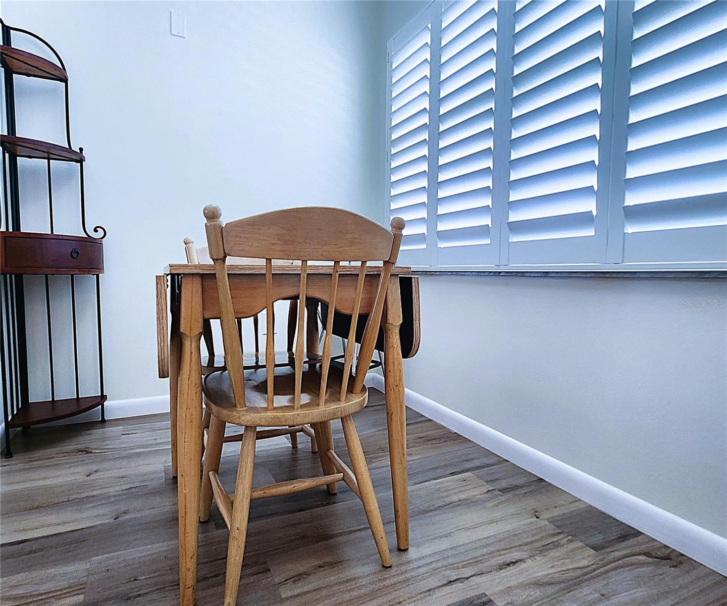 Image 36 of 59 For 6060 Shore Boulevard S 903