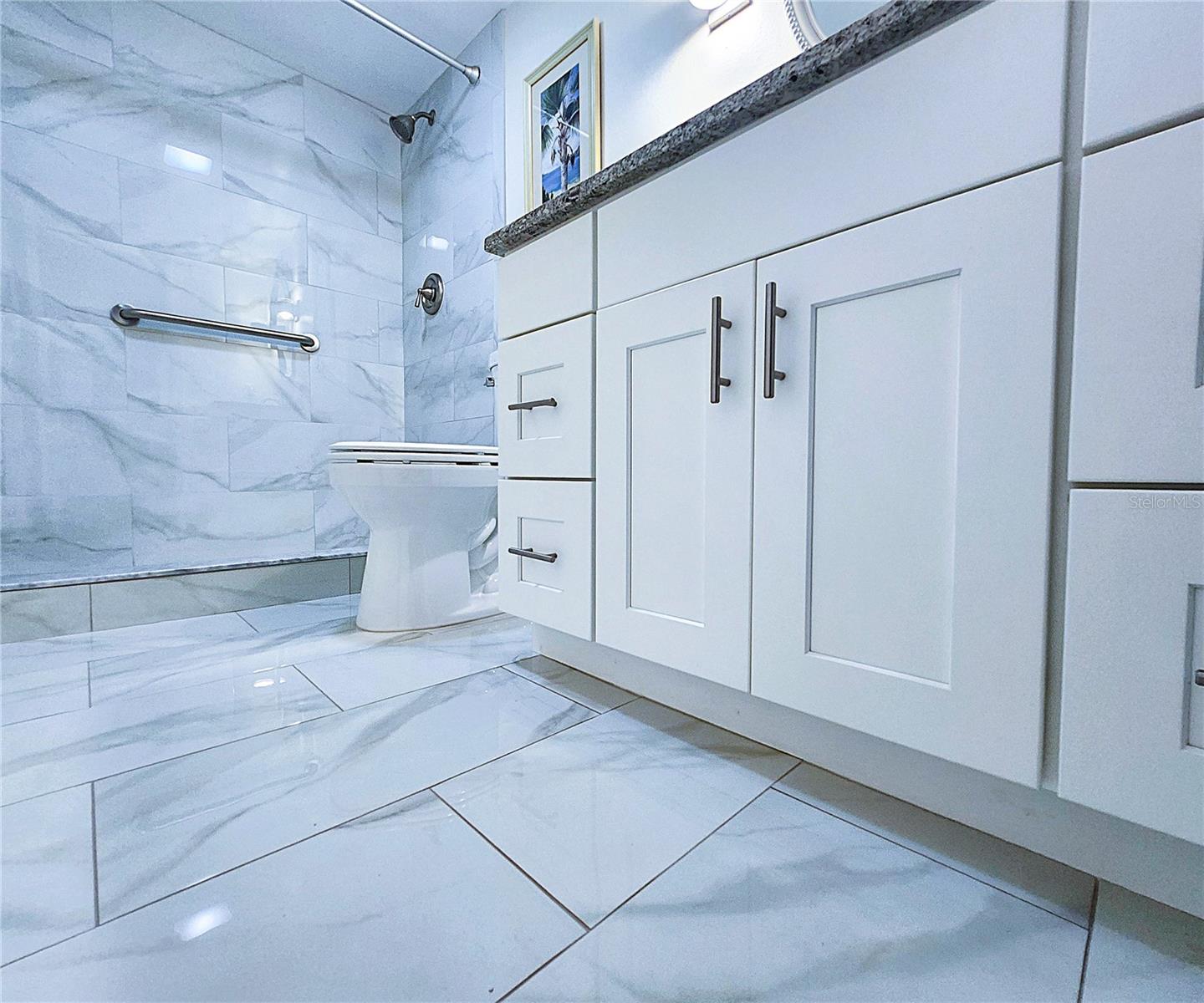 Image 44 of 59 For 6060 Shore Boulevard S 903