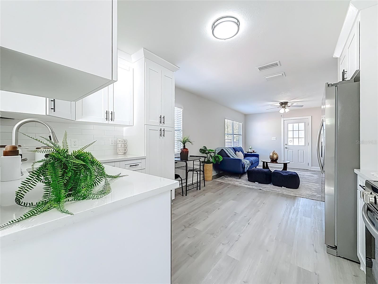 Image 19 of 46 For 6532 30th Street N