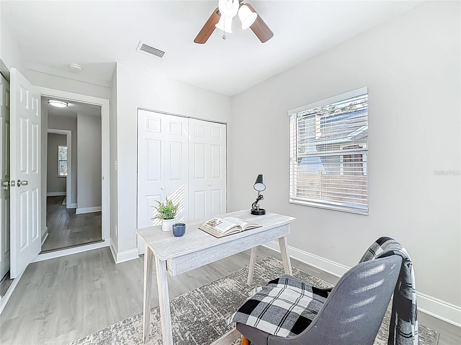 Image 23 of 46 For 6532 30th Street N