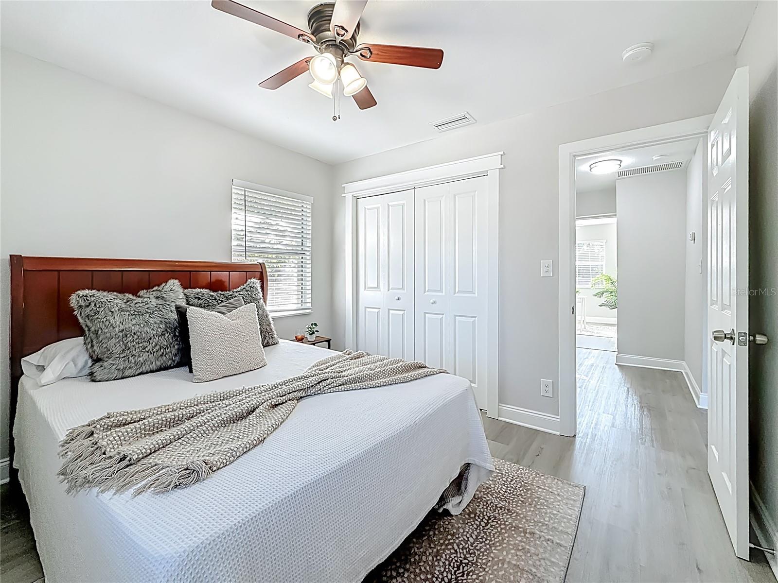 Image 26 of 46 For 6532 30th Street N